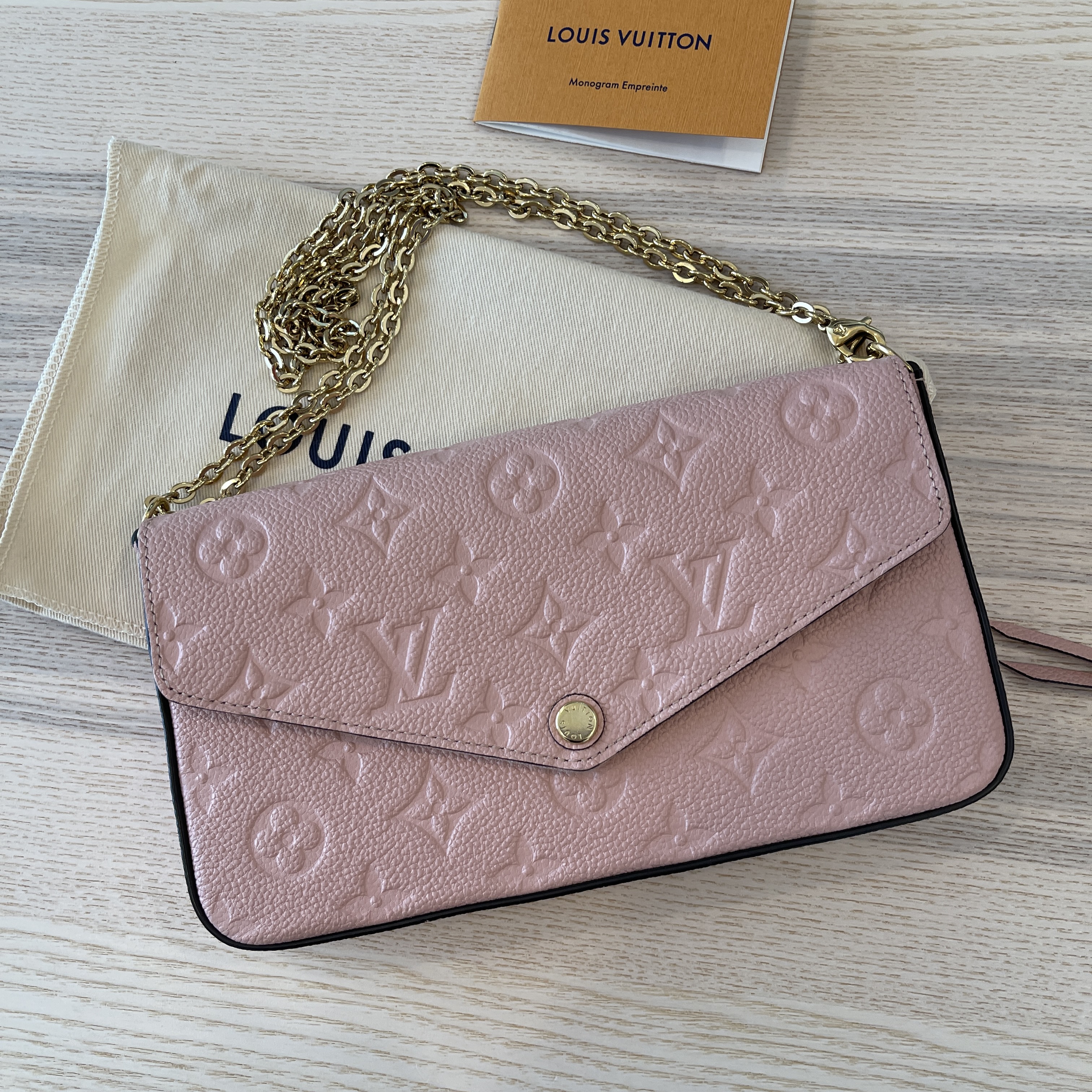 Louis Vuitton Empreinte Pochette Felicie Chain Wallet Rose Poudre - LVLENKA  Luxury Consignment