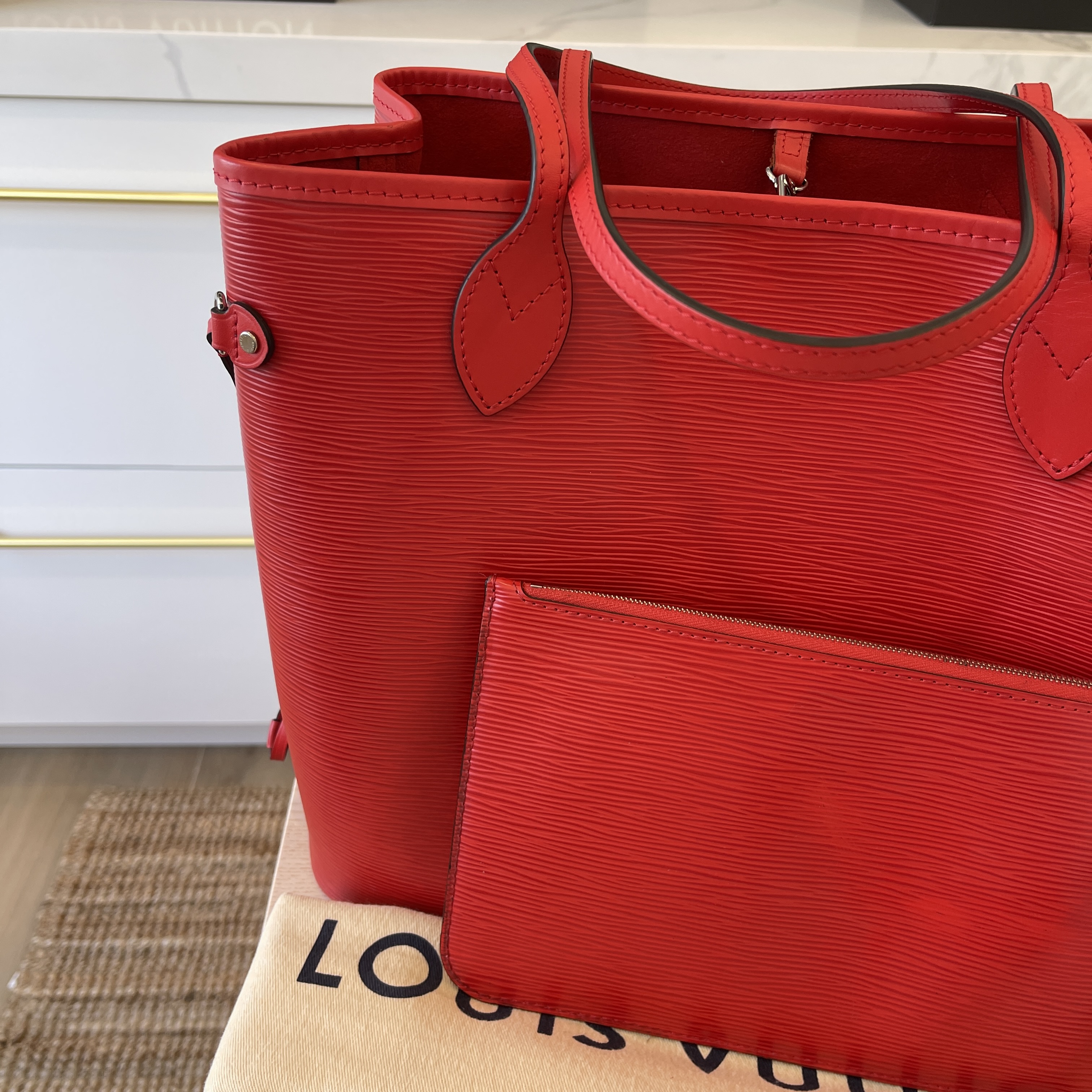 Louis Vuitton Red EPI Leather Neverfull mm Tote Bag 121lv49