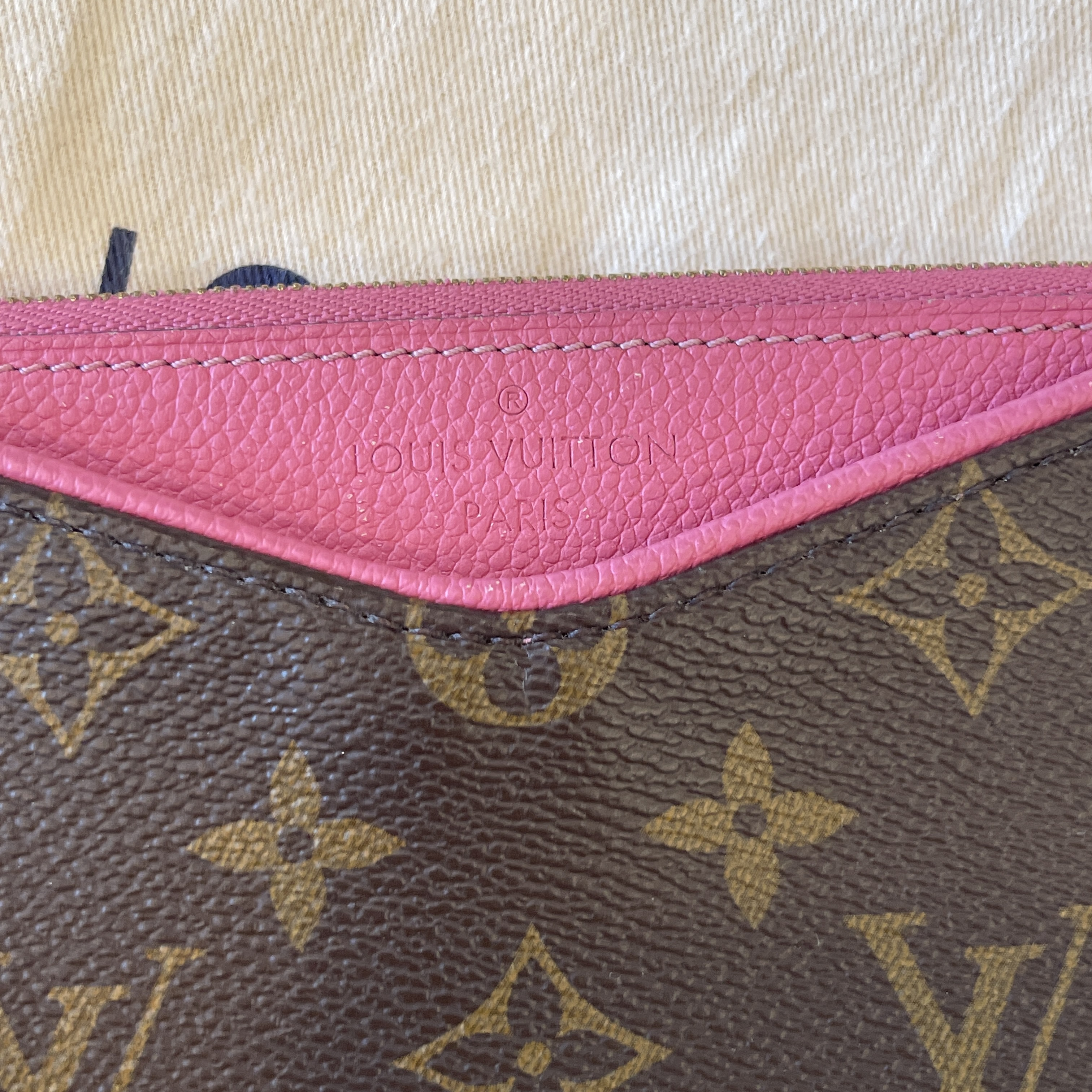 Louis Vuitton Monogram Pallas Clutch Pink – STYLISHTOP