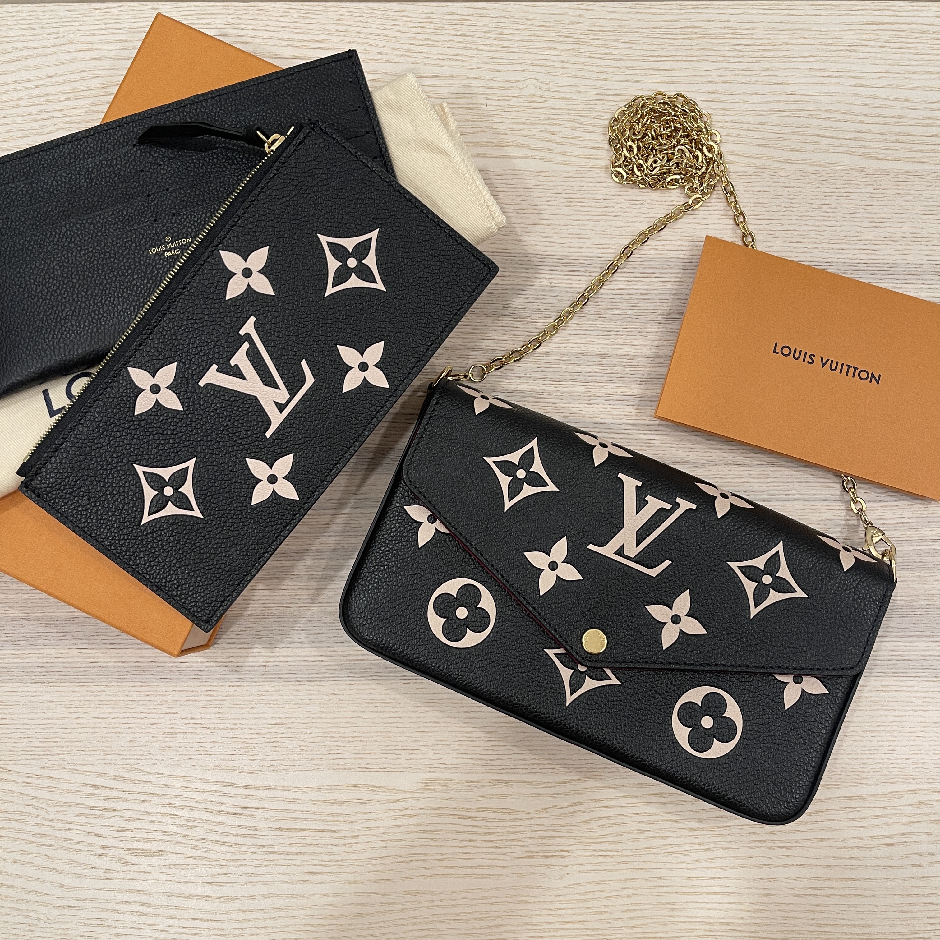 Louis Vuitton Bi-Color Black/Beige Monogram Empreinte Leather