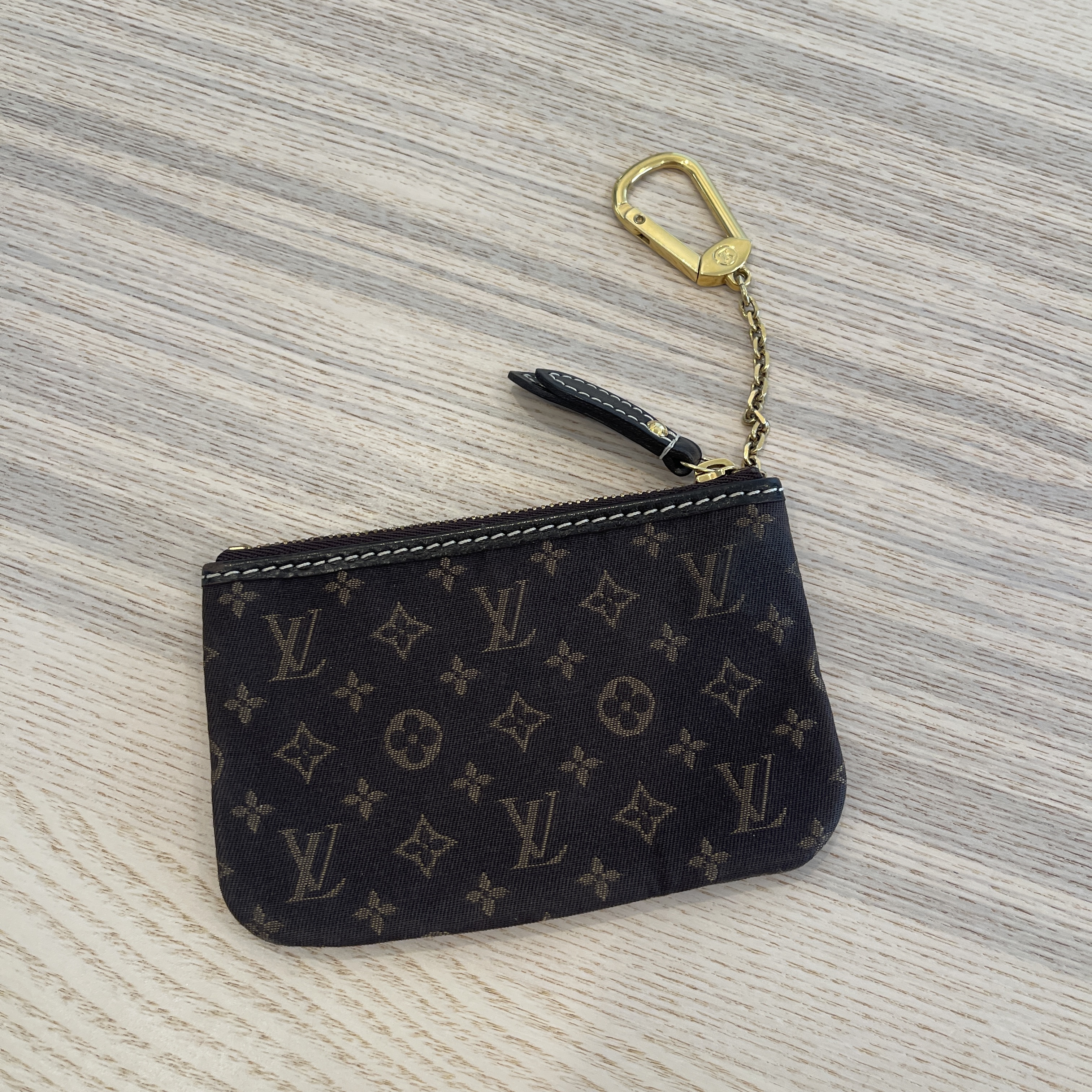 Louis Vuitton Monogram Mini Lin Key Pouch