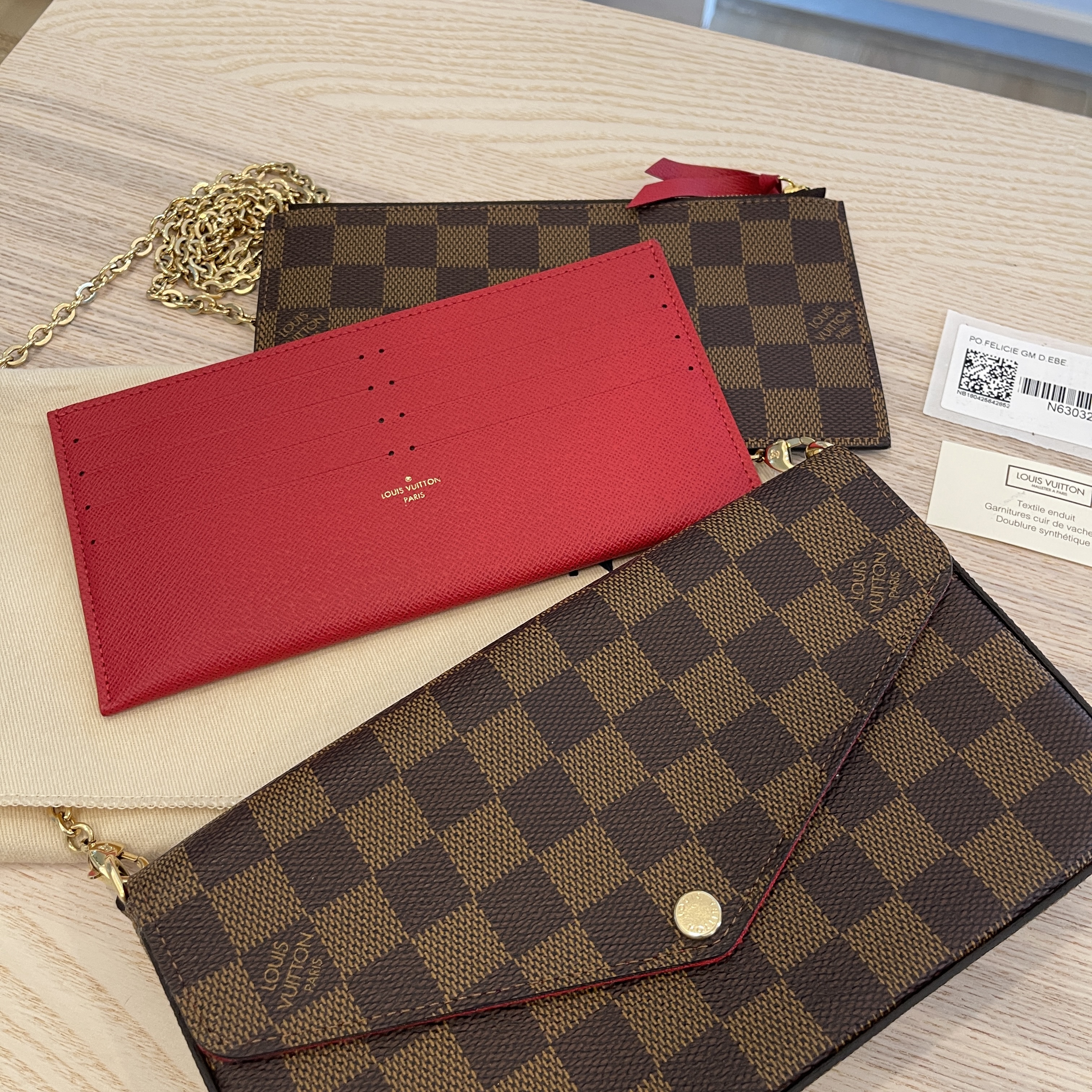 Louis Vuitton M64064 Pochette Felicie Chain Wallet #Chain #Felicie #Louis #  2019 Louis Vuitt…