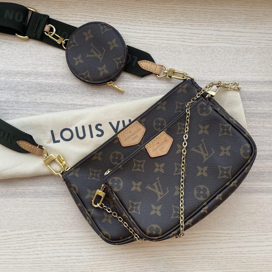 Louis Vuitton Khaki Nylon Multi Pochette Accessories Strap and Round Coin  Purse - Yoogi's Closet