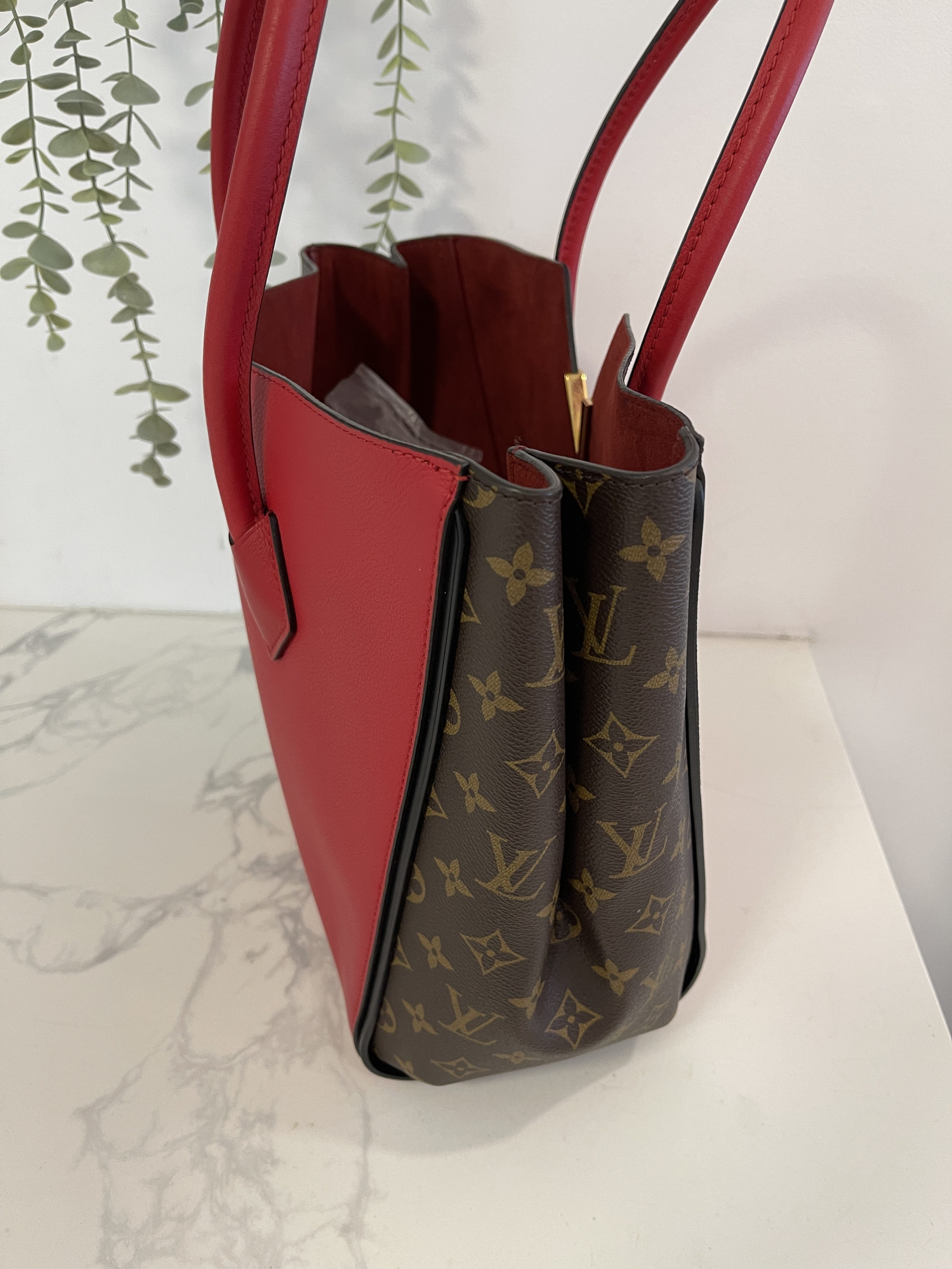 Louis Vuitton Kimono Monogram Calfskin Bag Brown/Cerise