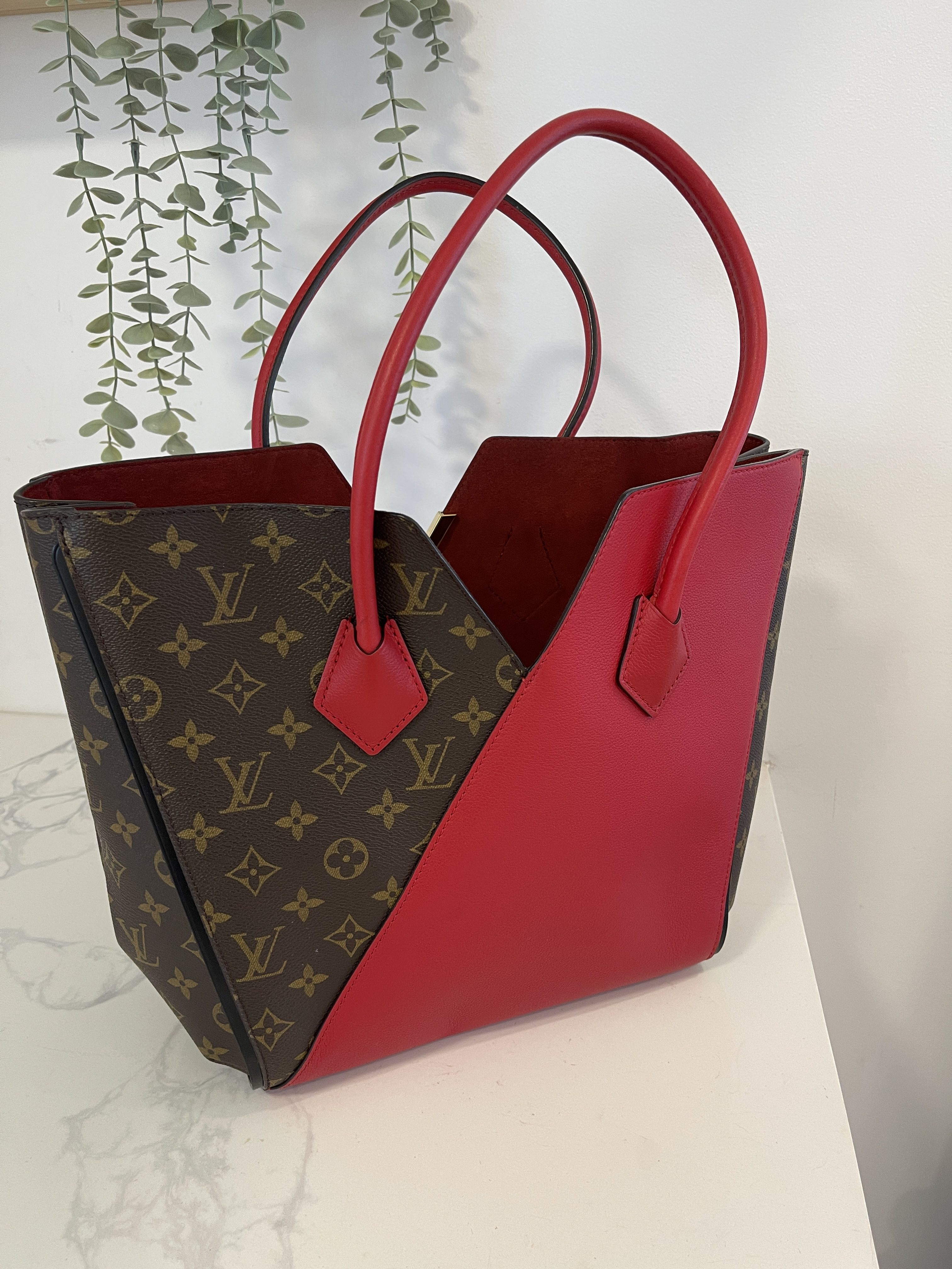 Louis Vuitton Monogram Canvas and Cerise Leather Kimono Tote Bag - Yoogi's  Closet