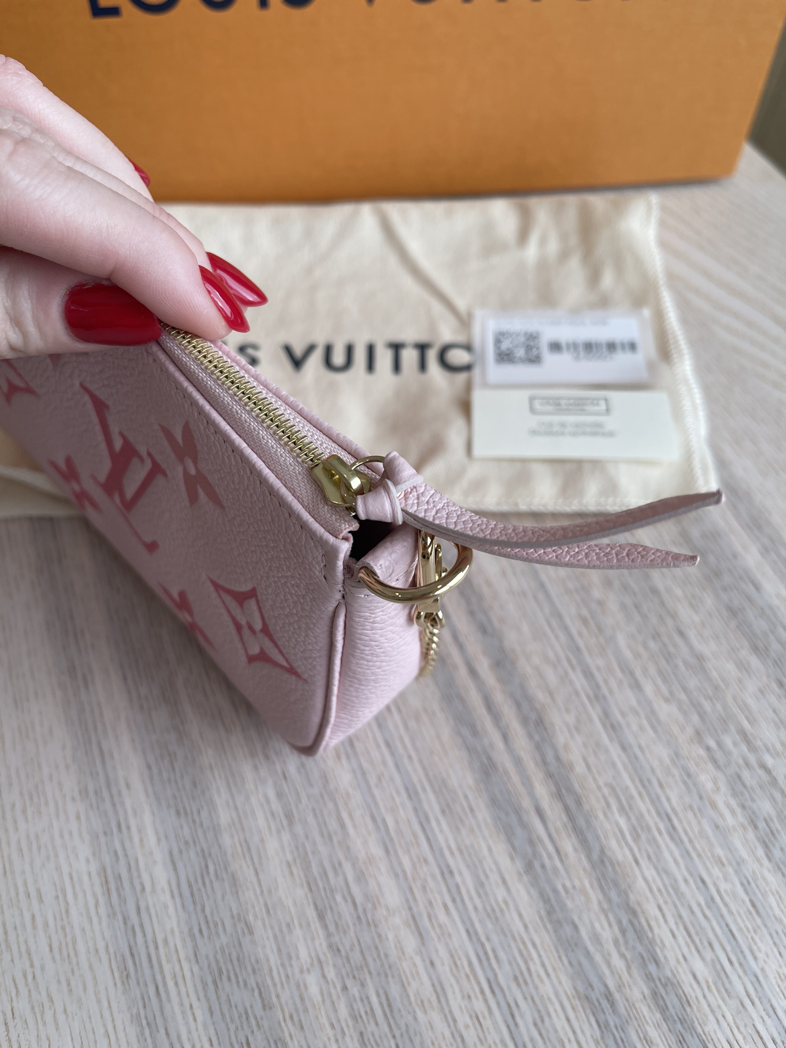 Shop Louis Vuitton MONOGRAM EMPREINTE 2022 SS Mini pochette accessoires  (M81140) by Kanade_Japan
