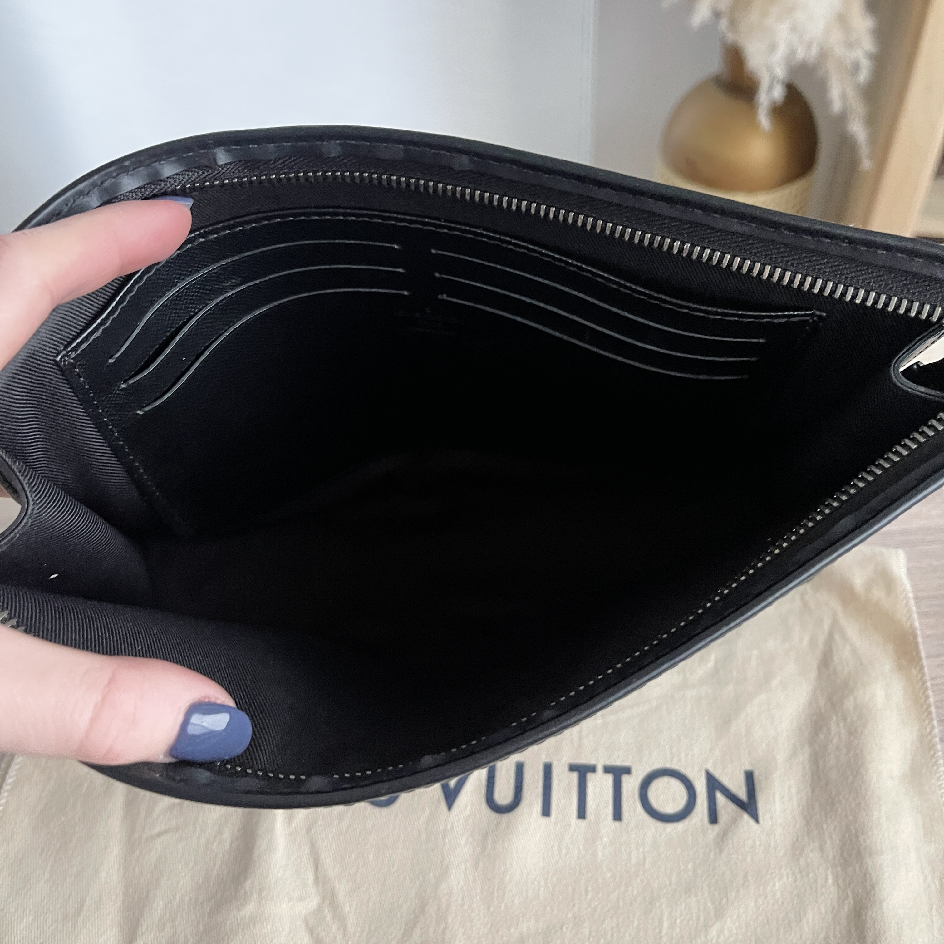 Pochette Voyage MM Monogram Eclipse – Keeks Designer Handbags