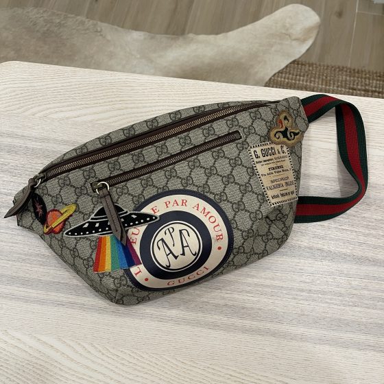 Gucci Courrier GG Supreme Canvas Belt Waist Bum Bag Beige