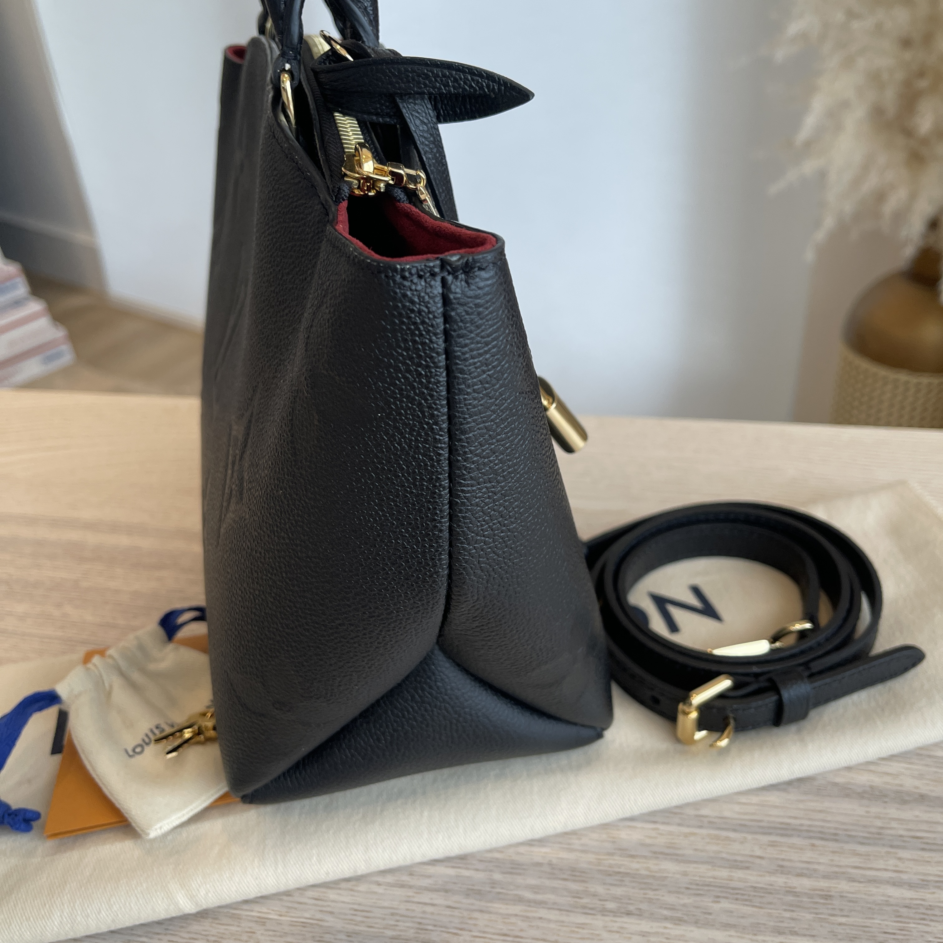 Louis Vuitton Petit Palais Black/Noir Handbag, 11.4 x 7.1 x 4.9 inches