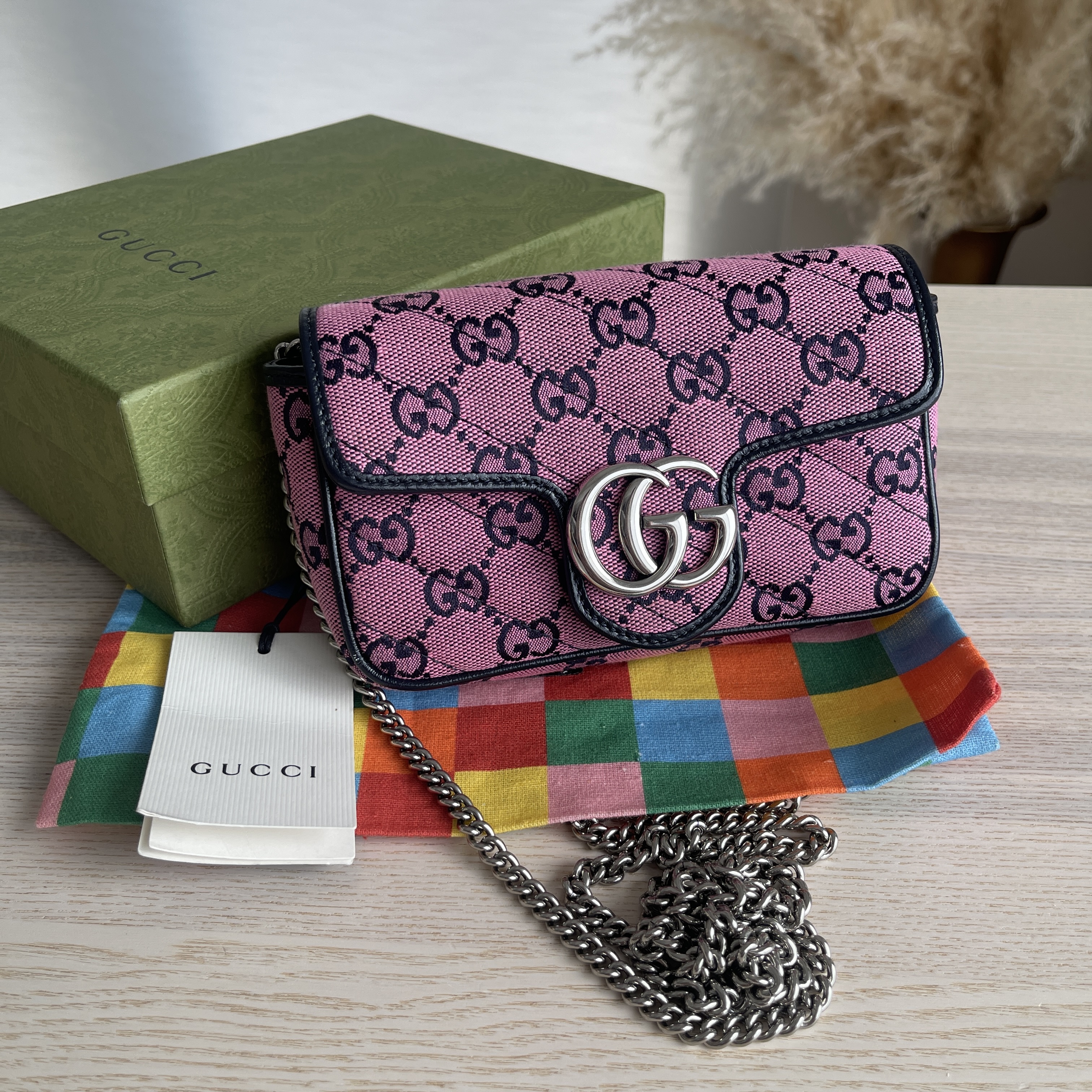 Gucci GG Marmont Matelassé Super Mini Chain Bag
