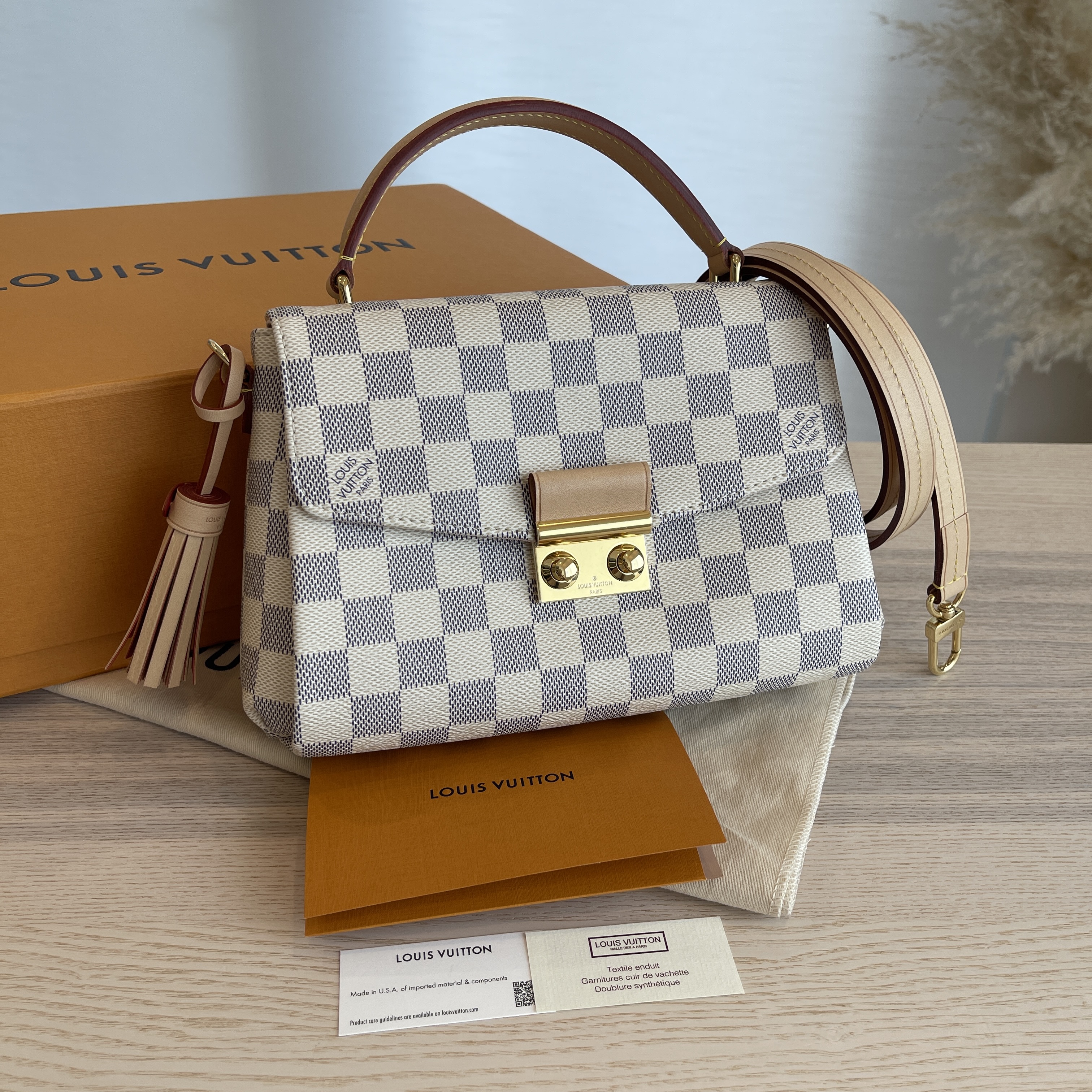 Louis Vuitton Croisette Crossbody bag in Damier Azur Canvas