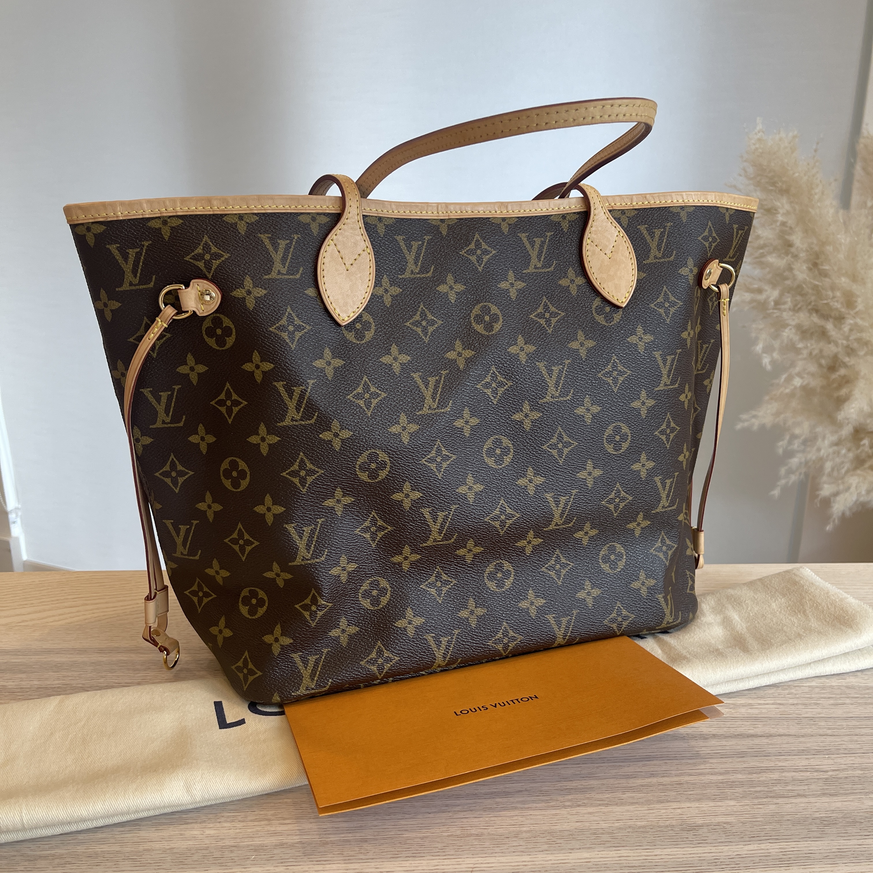 Louis Vuitton® Neverfull BB Beige. Size in 2023
