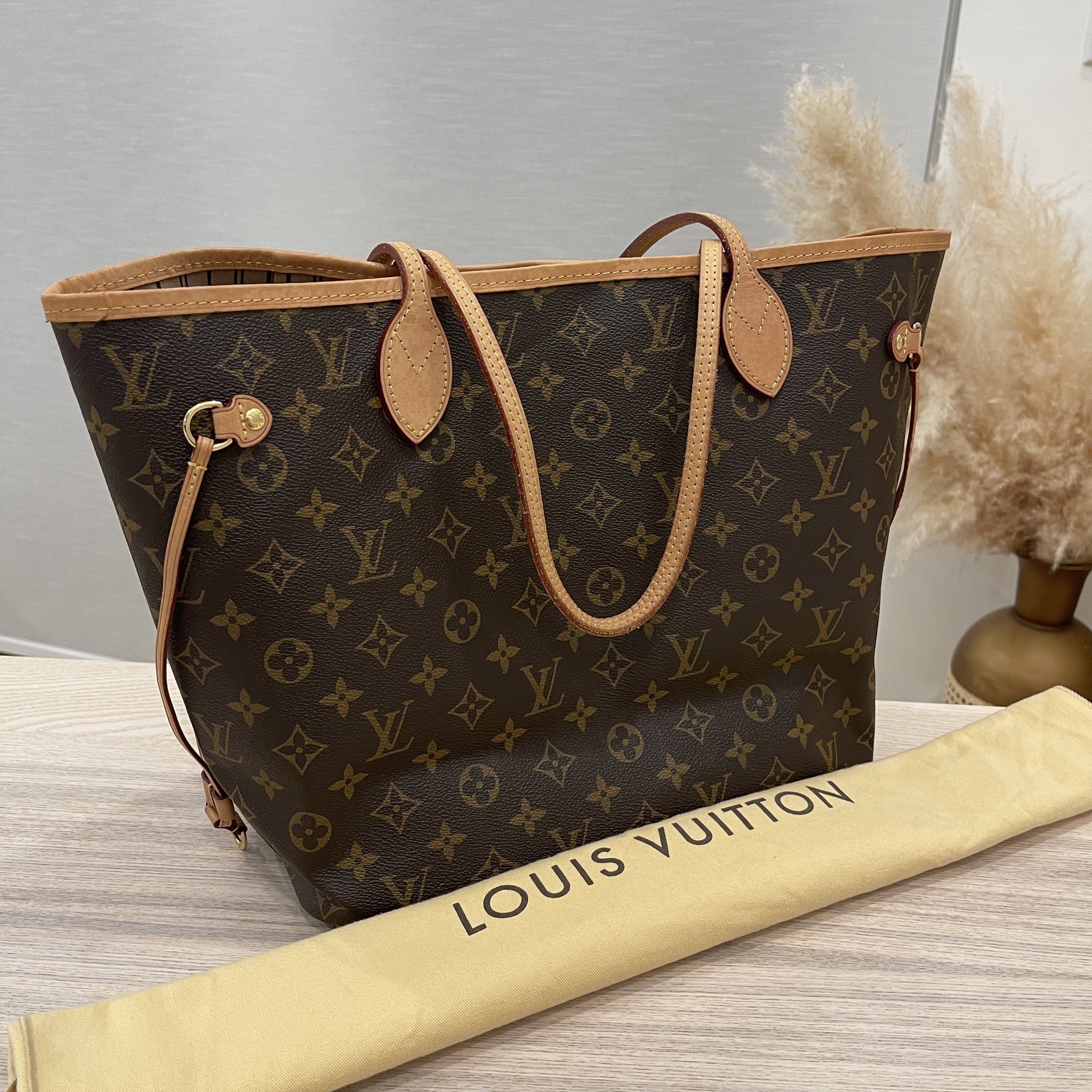 Louis Vuitton, Bags, Louis Vuitton Neverfull Mm Nice Condition