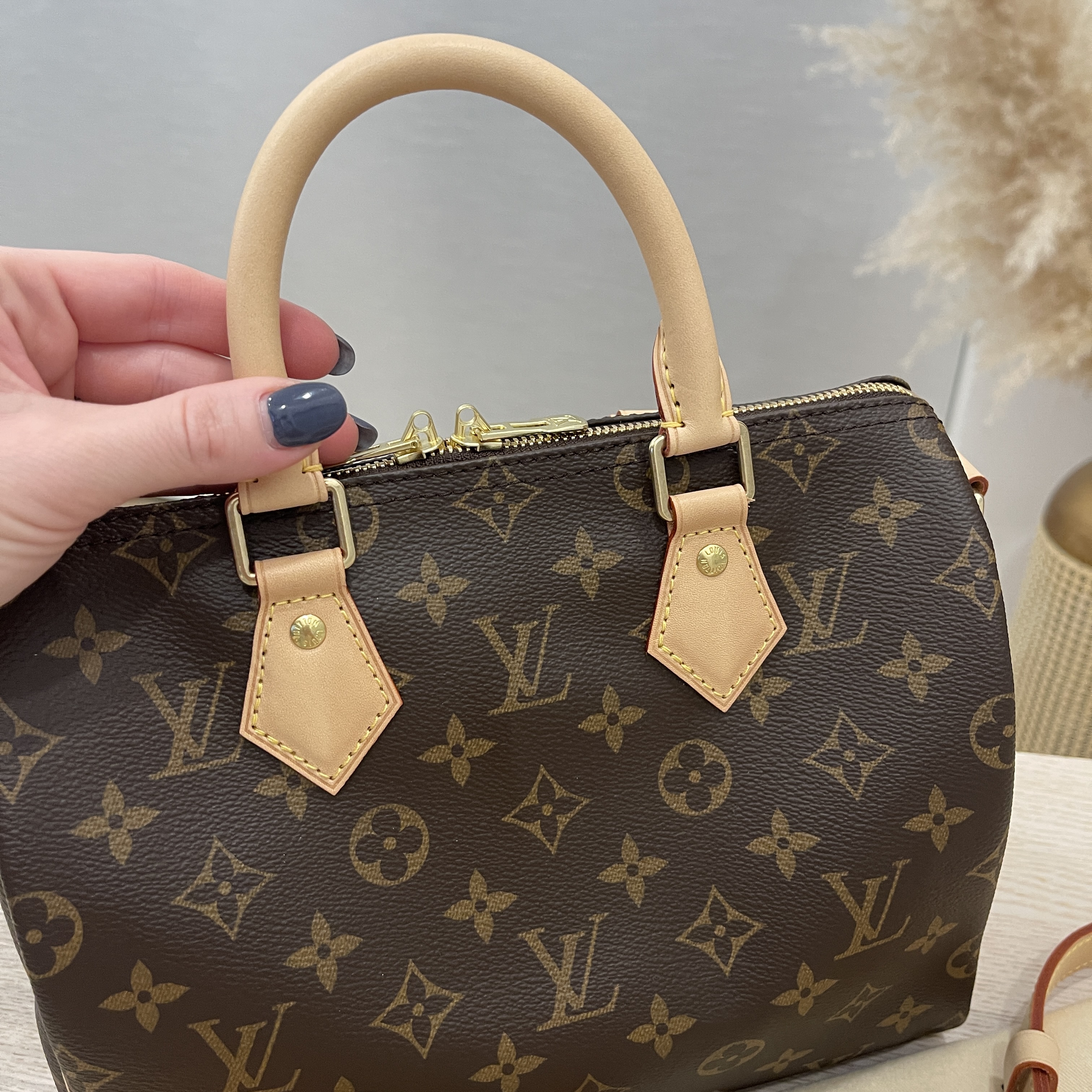 Some day Louis Vuitton Speedy 25 Bandouliere.  .com/eng-us/products/speedy-bandouliere-25-monogram-008…