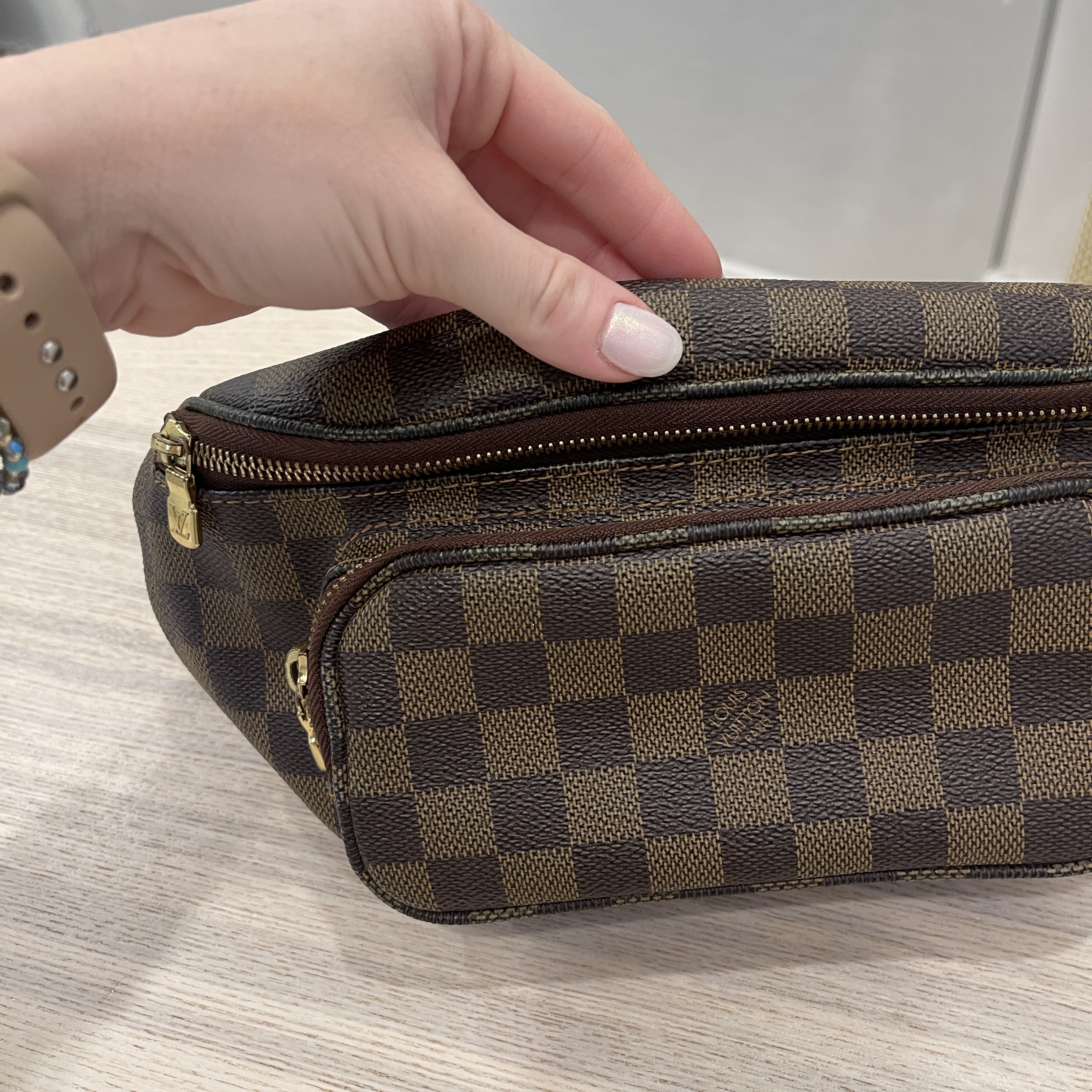Buy [Used] LOUIS VUITTON Bum Bag Melville Body Bag Damier Leather Ebene  Brown N51172 from Japan - Buy authentic Plus exclusive items from Japan