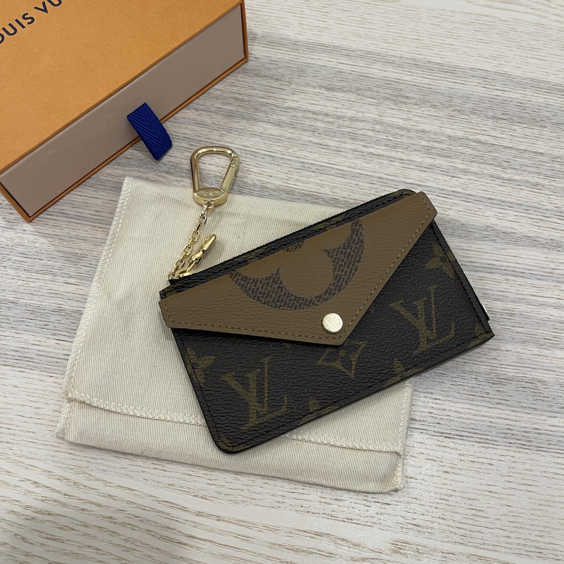 Louis Vuitton Card Holder Recto Reverso Monogram Reverse Brown in