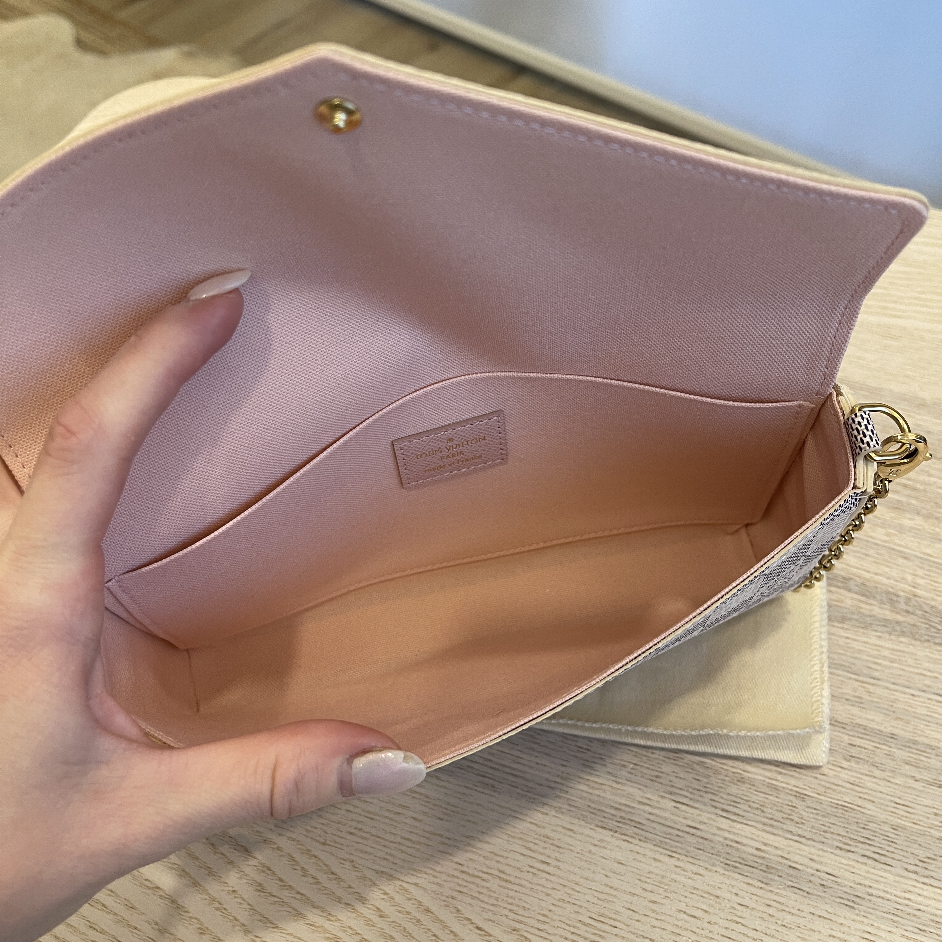 ❤️NEW LOUIS VUITTON Felicie Zip Coin Wallet Pouch Damier Azur Pink HOT  GIFT!
