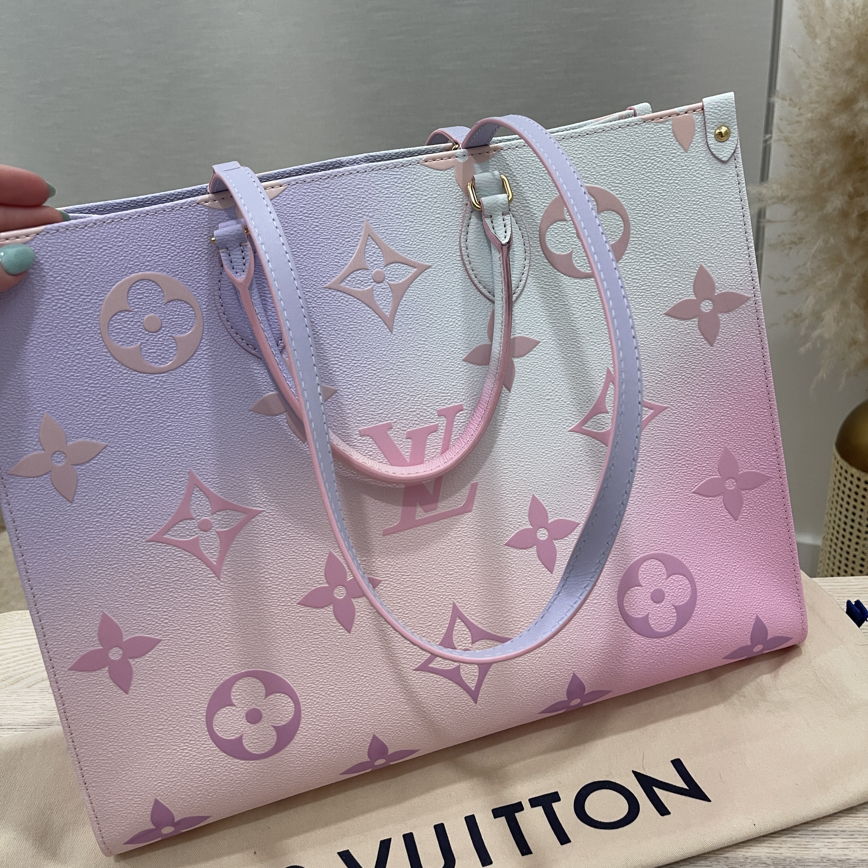 LOUIS VUITTON Monogram Giant Spring In The City Onthego PM Sunrise Pastel  1081964