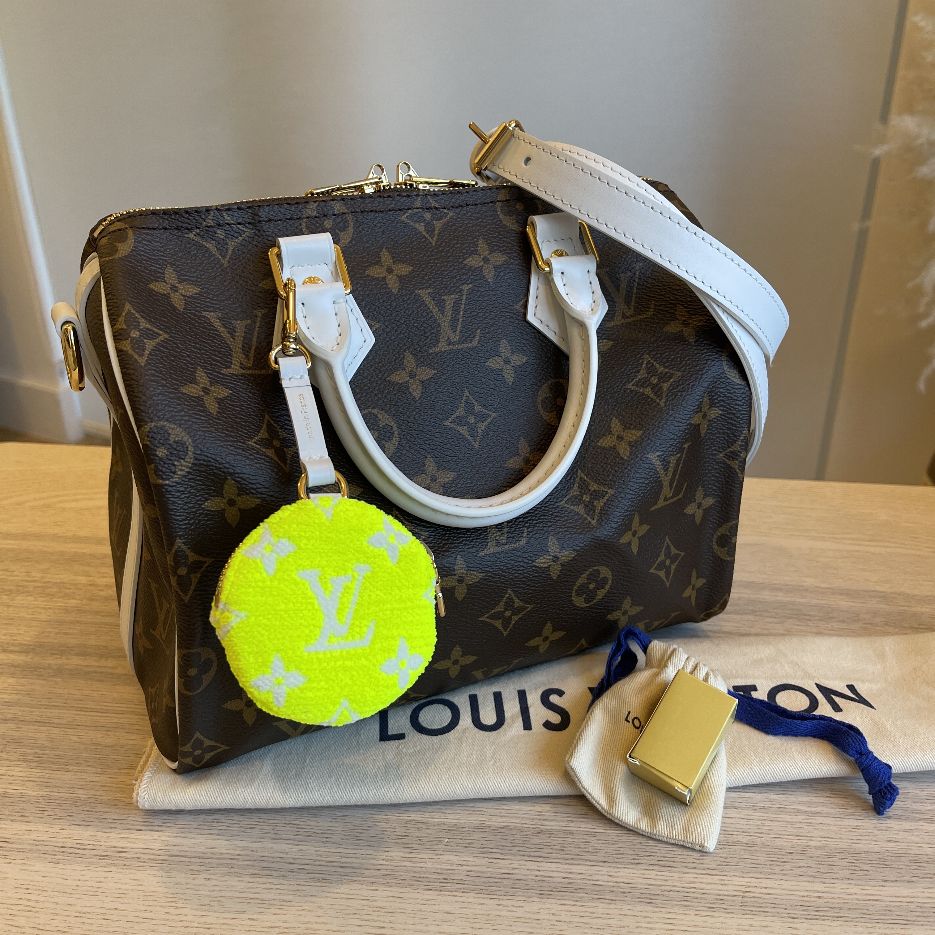 Louis Vuitton, Bags, Lv Speedy 3 White