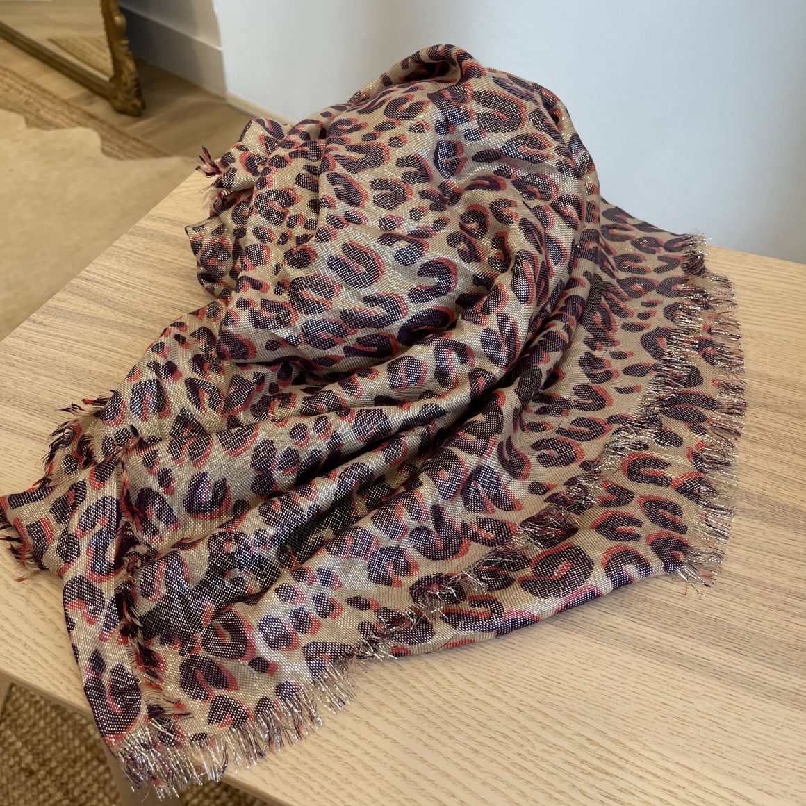 Auth Louis Vuitton Leopard Stole Scarf - Used