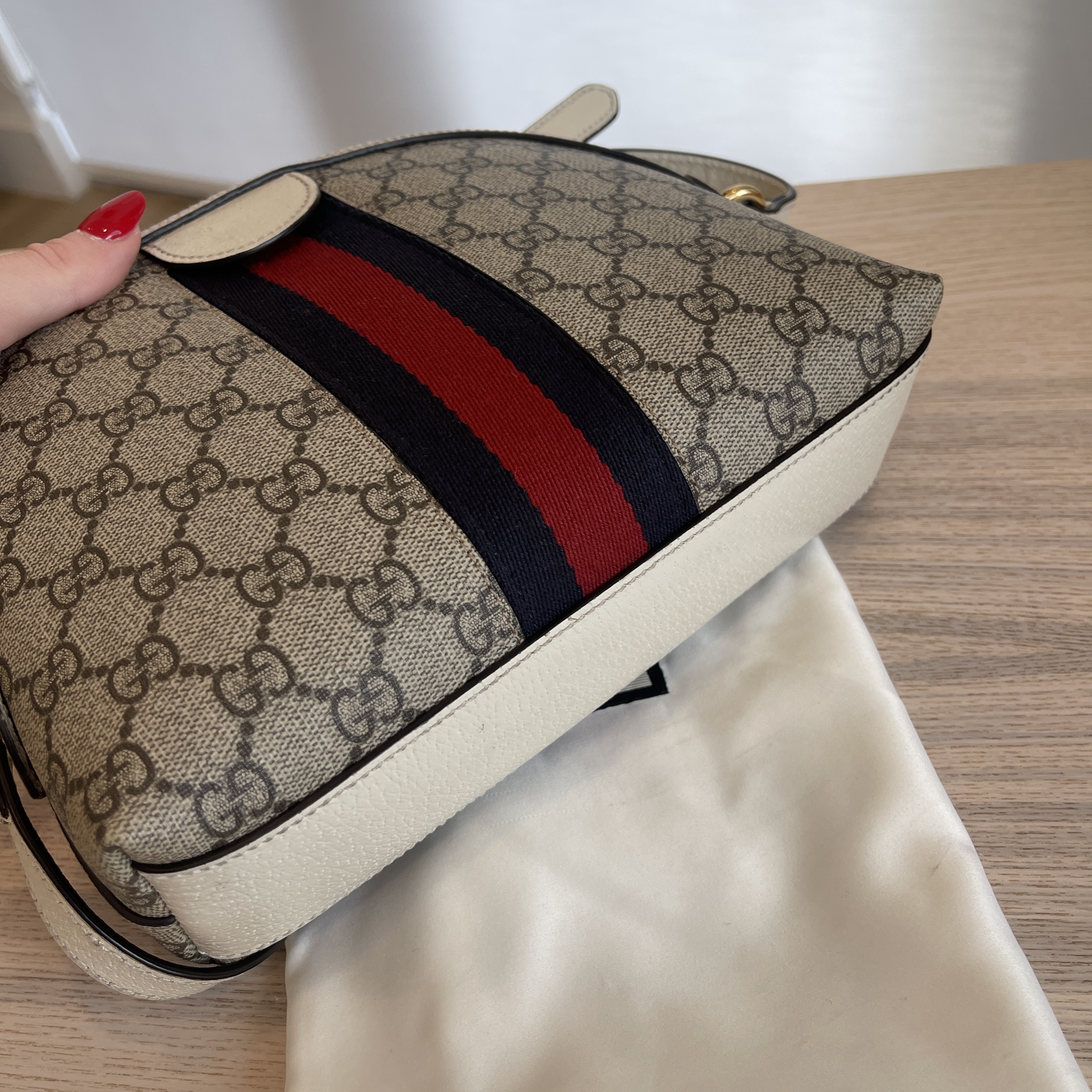 Gucci GG Supreme Ophidia Dome Small Shoulder Bag (SHF-19682) – LuxeDH