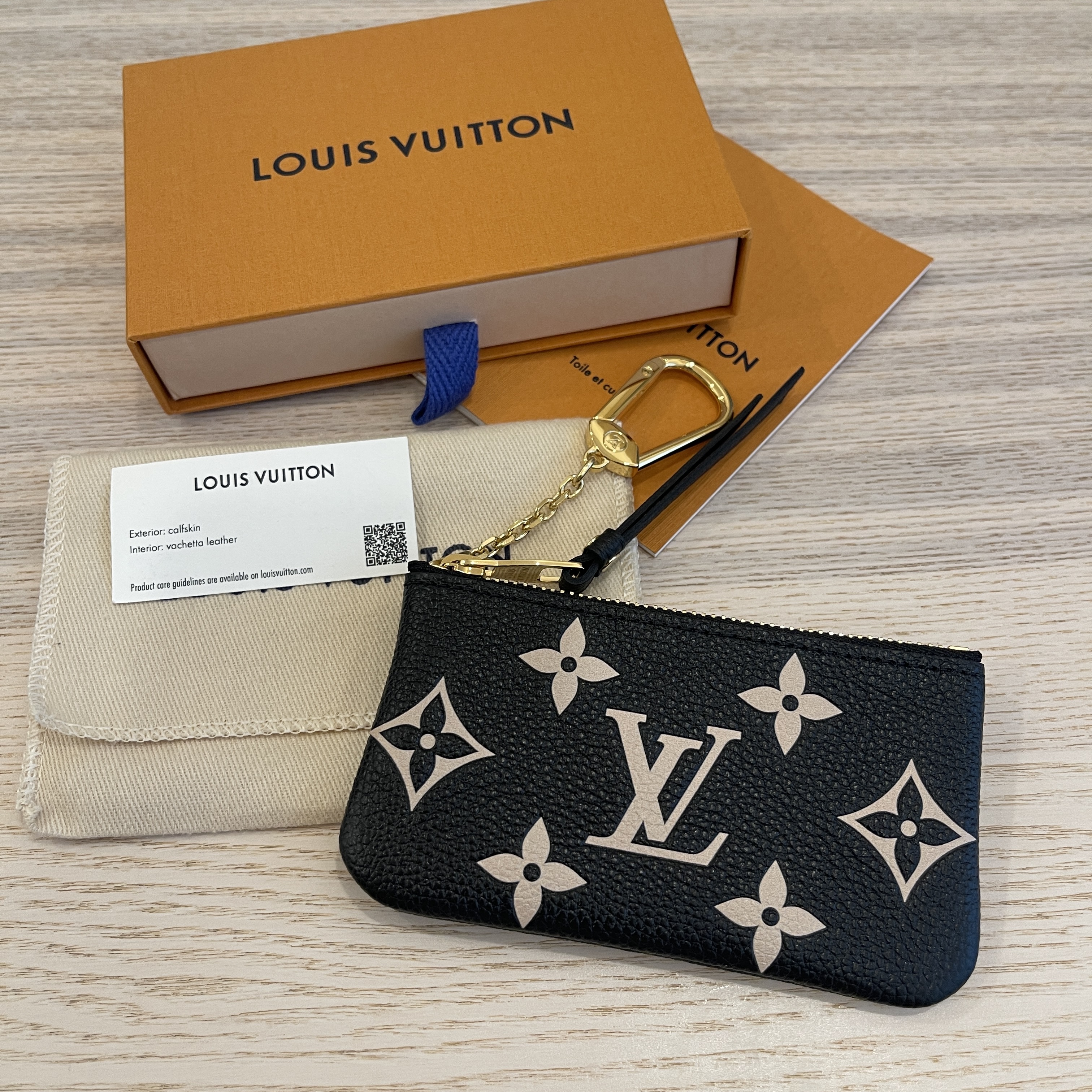Louis Vuitton Monogram Key Pouch w/ Tags