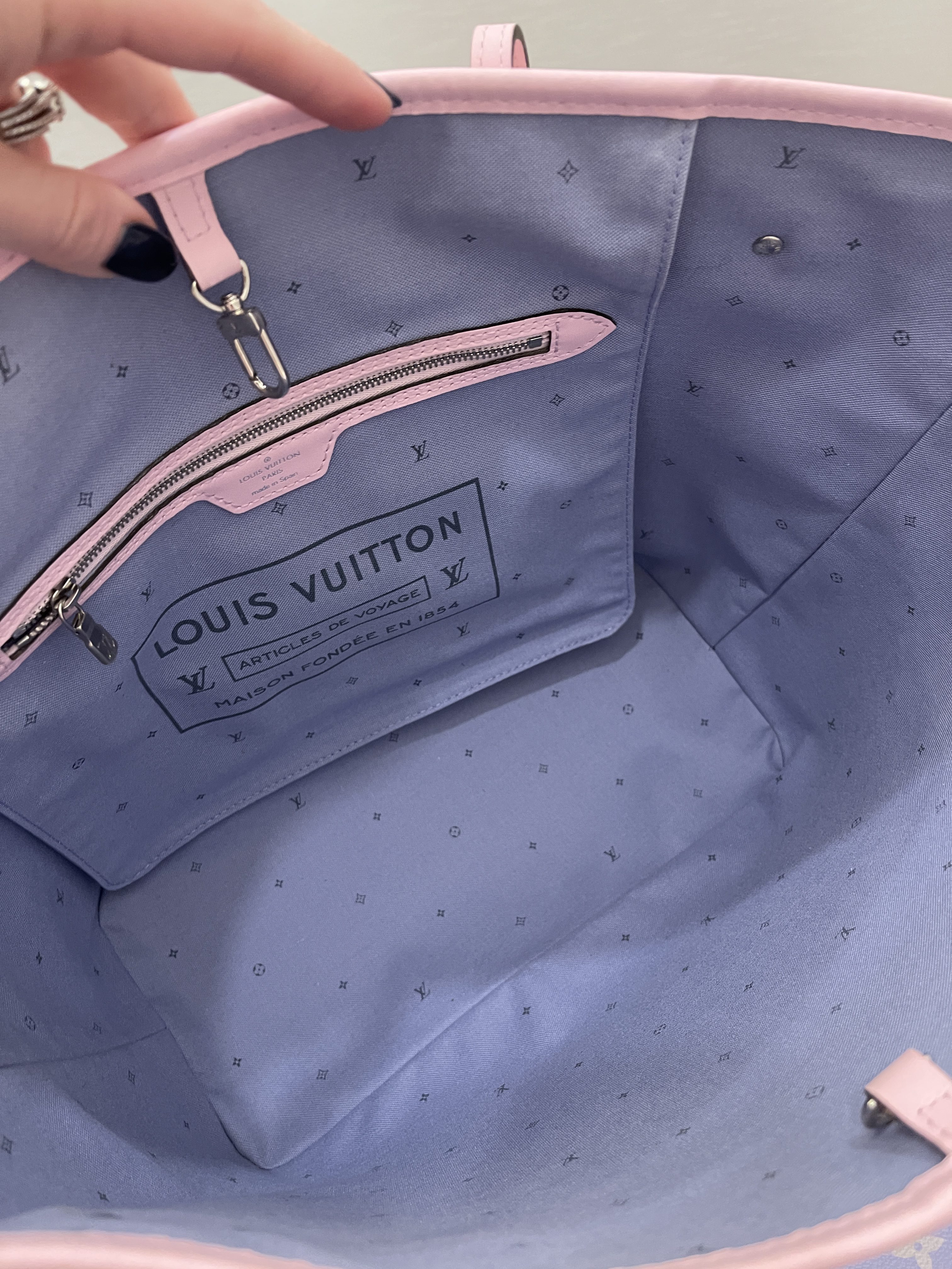 Louis Vuitton Monogram Escale Neverfull Mm Pastel 517032