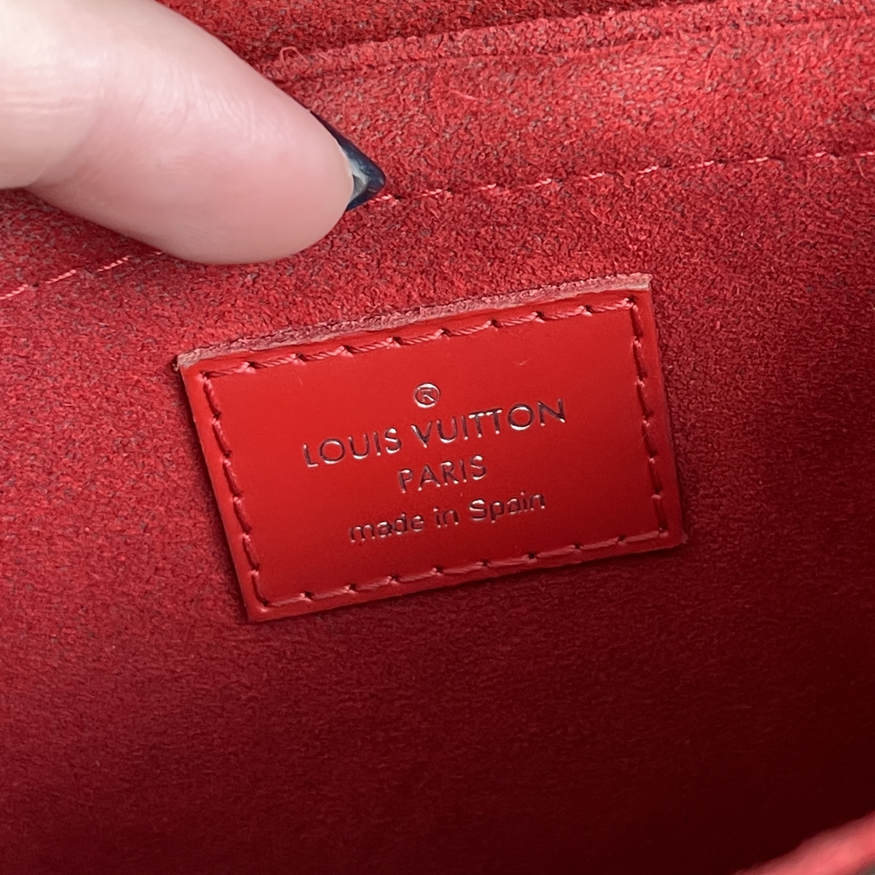 Louis Vuitton Coquelicot Epi Leather and Monogram Canvas Saint Michel Bag -  Yoogi's Closet