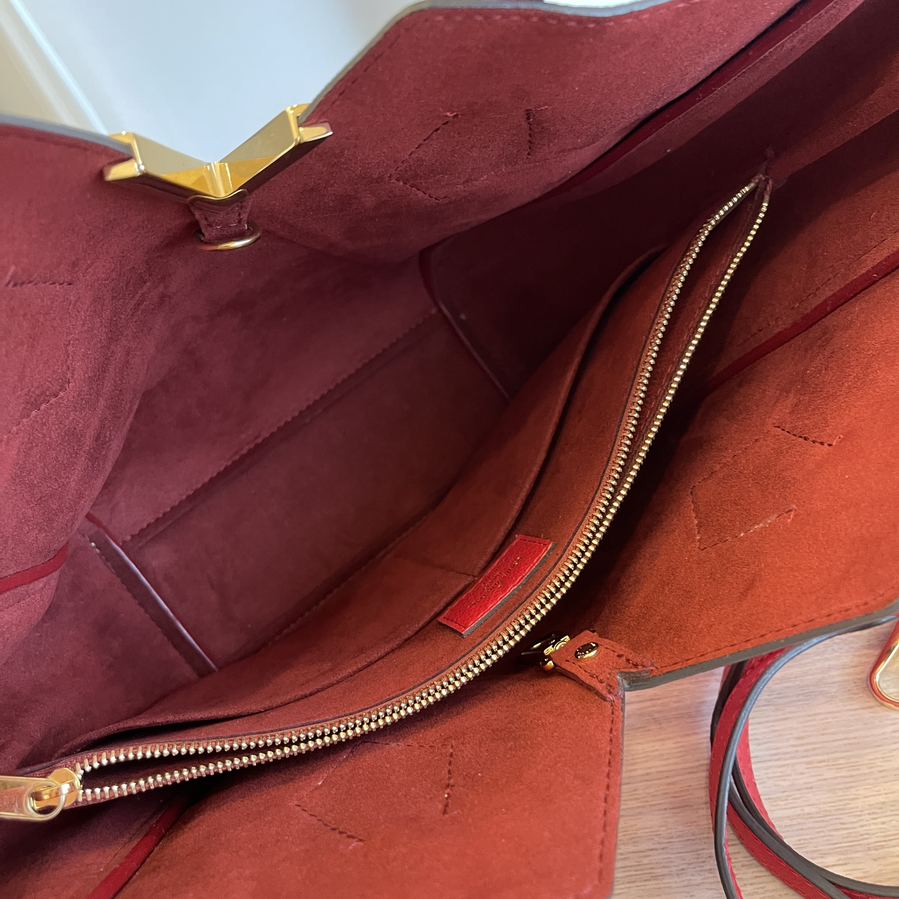 082923 Preloved Louis Vuitton Monogram and Red Leather Kimono mm Handbag DU1176 Off