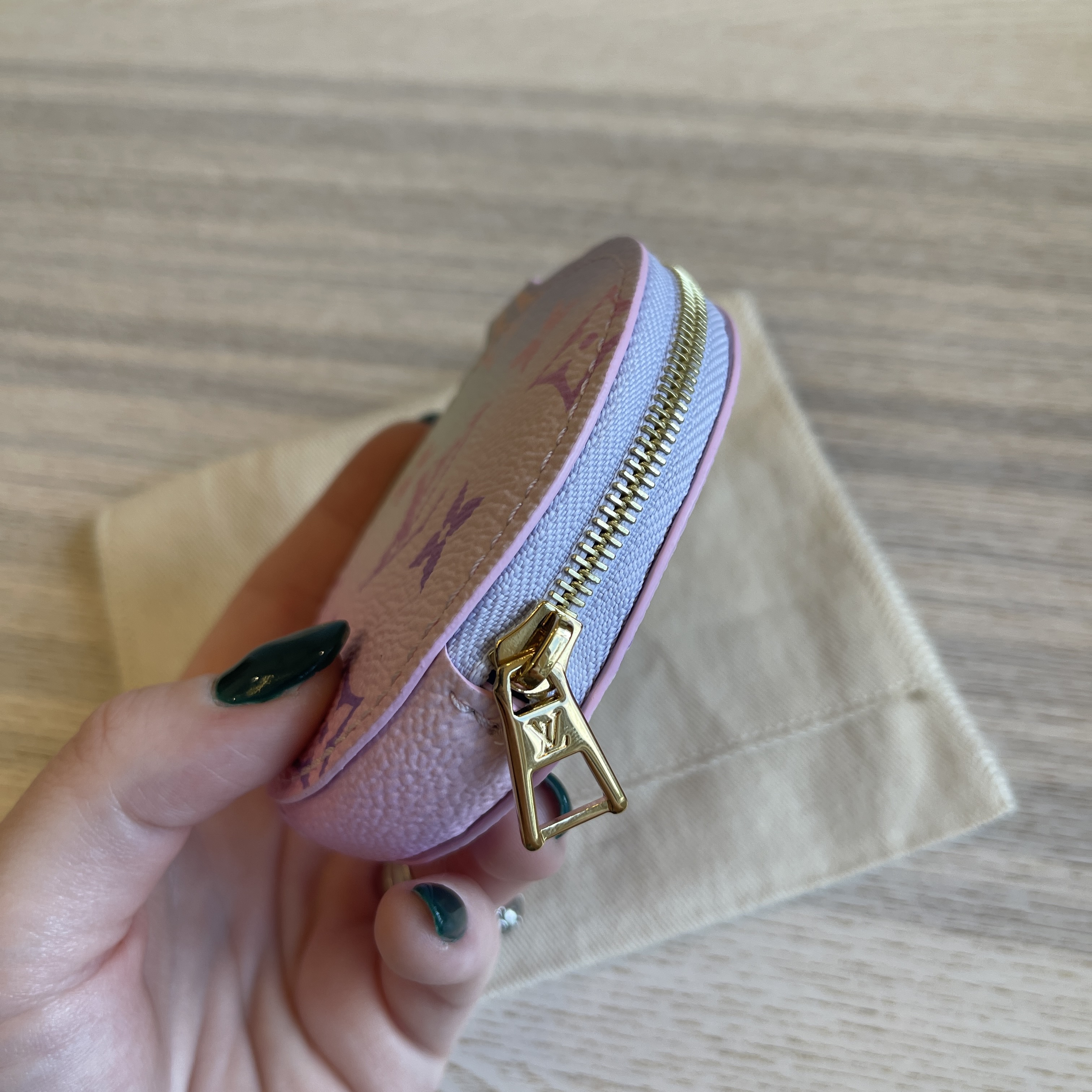 Louis Vuitton Vernis Leather Zippy Coin Purse Sunrise