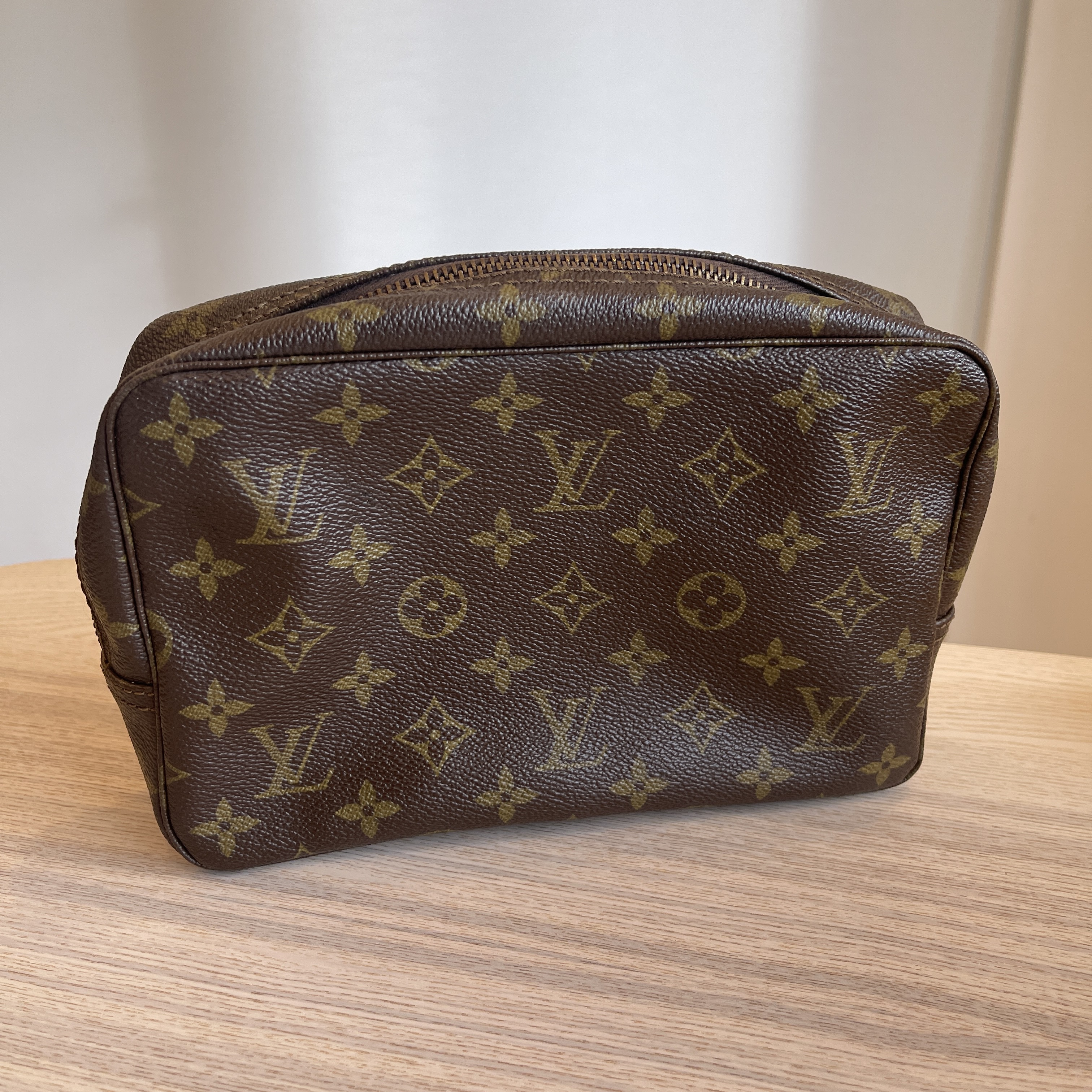 Louis Vuitton Monogram Trousse Toilette 28 at Jill's Consignment