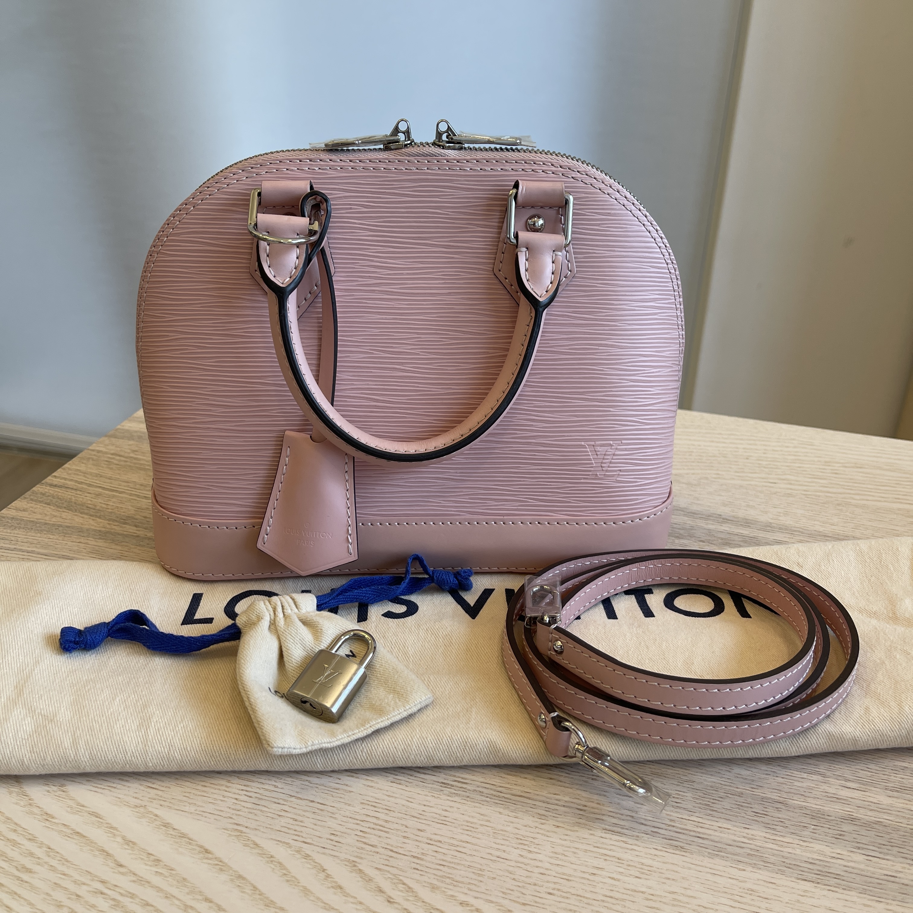 Louis Vuitton Alma BB Rose Ballerine in Epi Leather