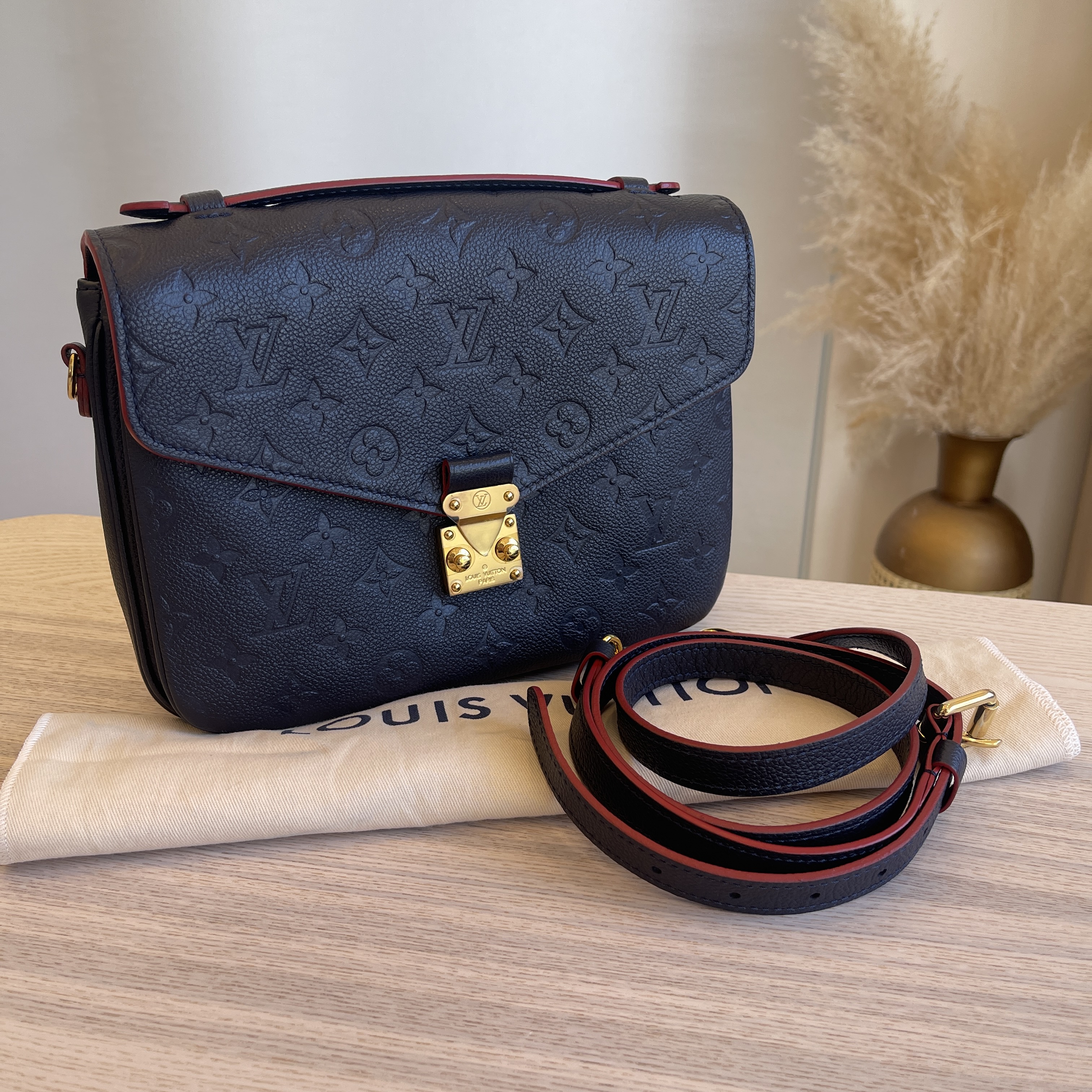 Louis Vuitton Pochette Metis Empreinte Marine Rouge Blue Leather