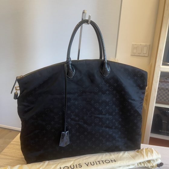 Louis Vuitton Monogram Nylon Desire Lockit Horizontal MM Black