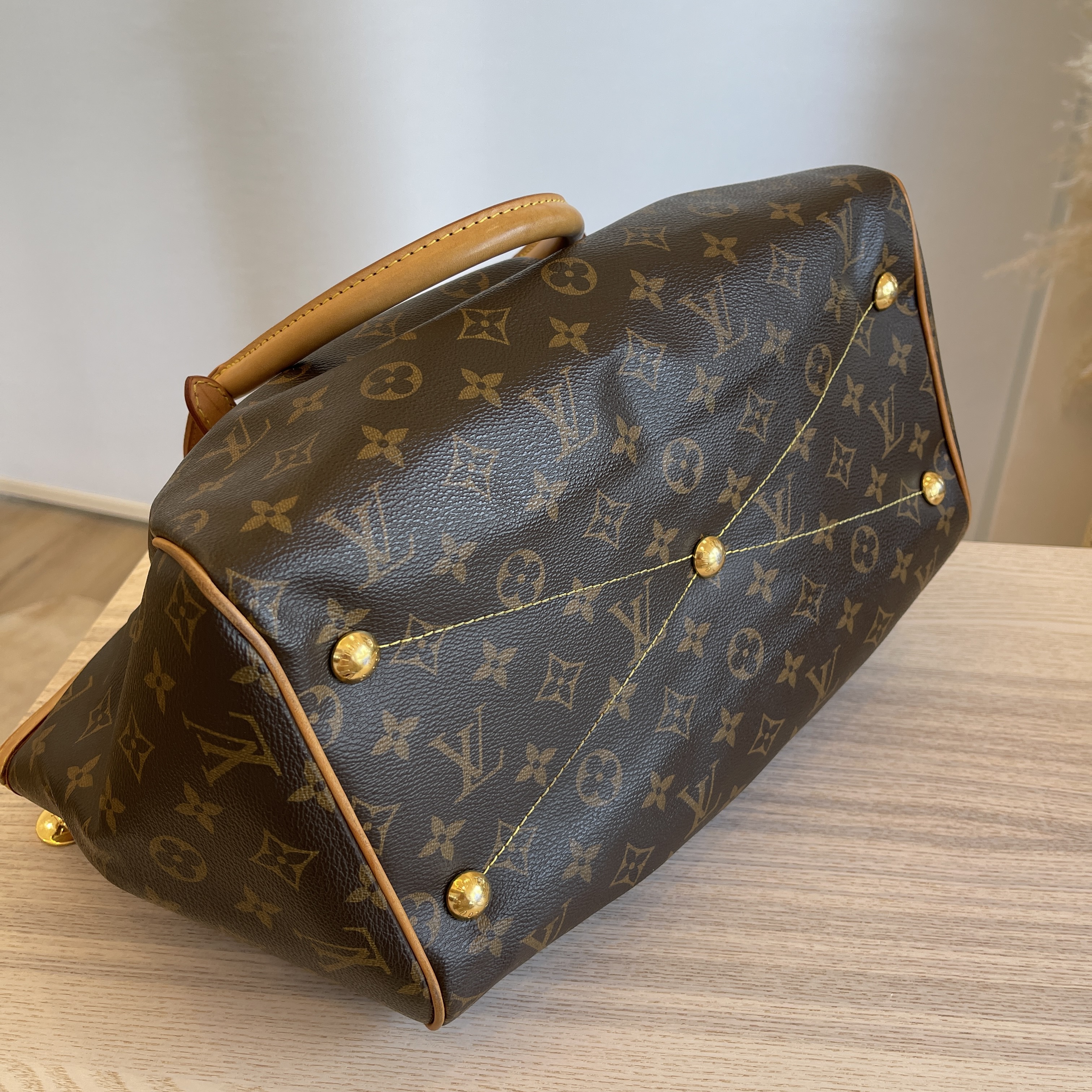 LOUIS VUITTON TIVOLI GM – Shore Chic