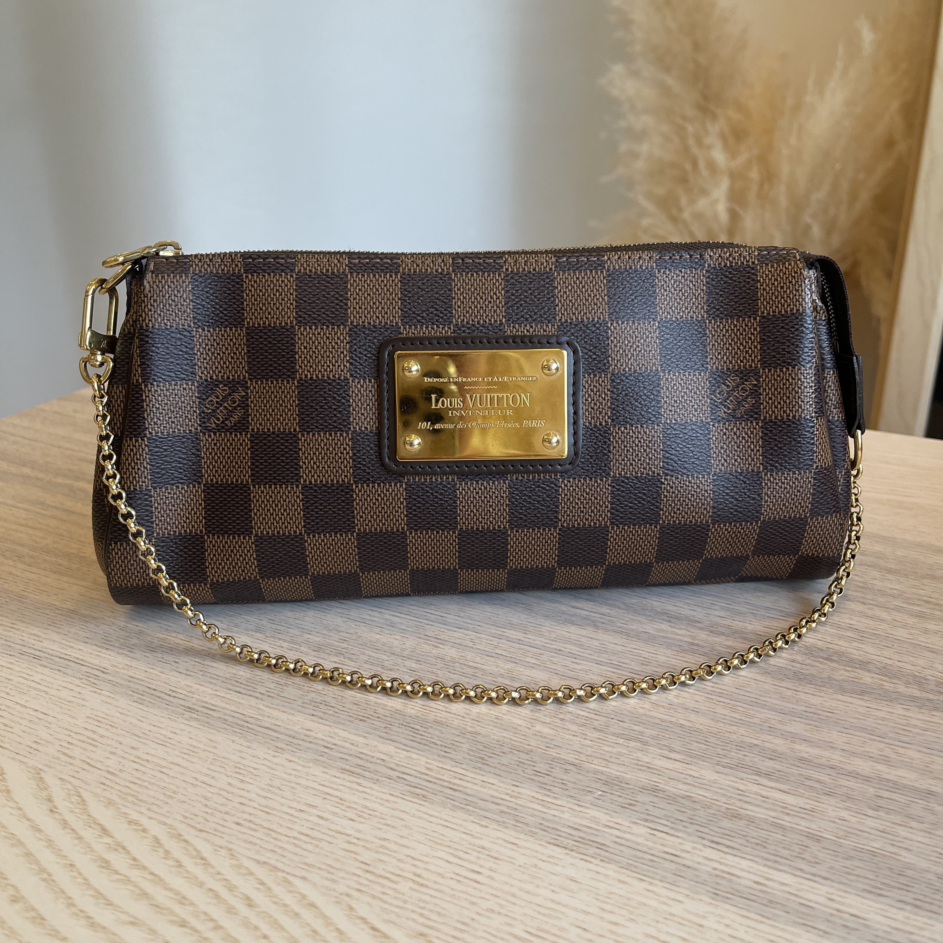 Louis Vuitton Damier Ebene Eva