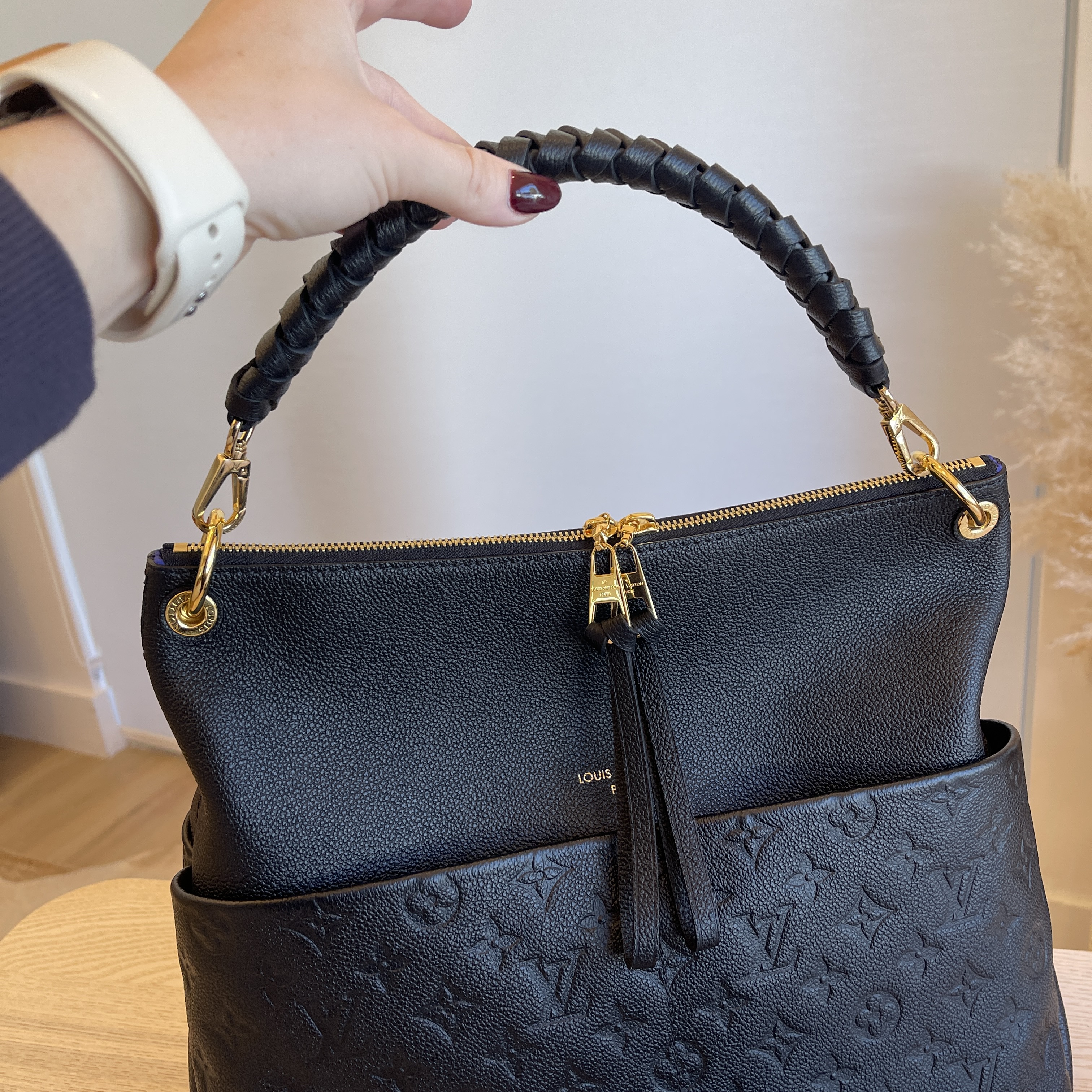 Louis Vuitton Empreinte Maida Hobo Black