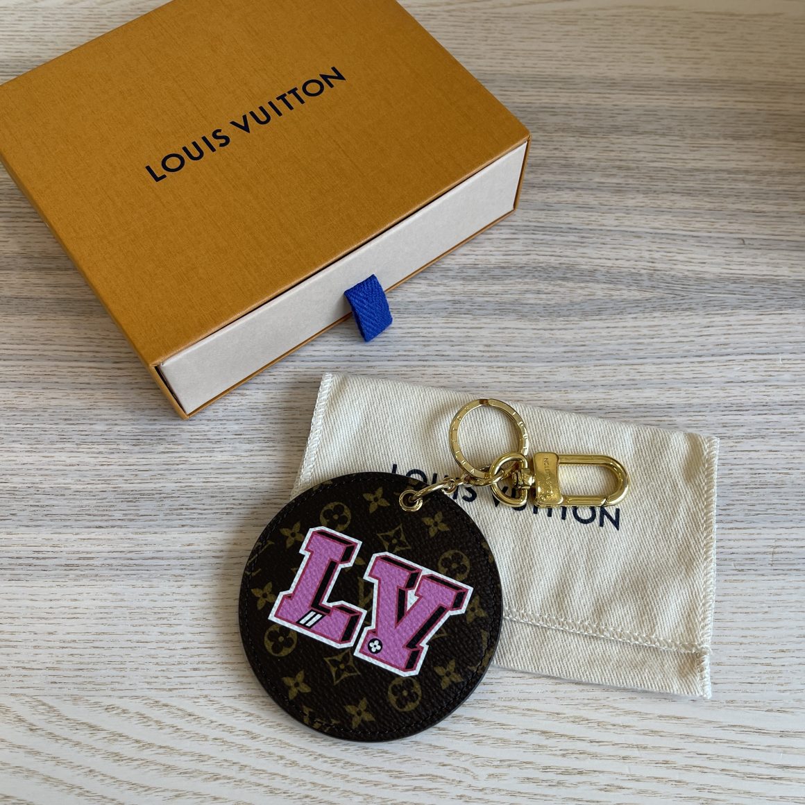 LOUIS VUITTON Calfskin Monogram LV Animals Otter Bag Charm Key Holder Pink  1220959