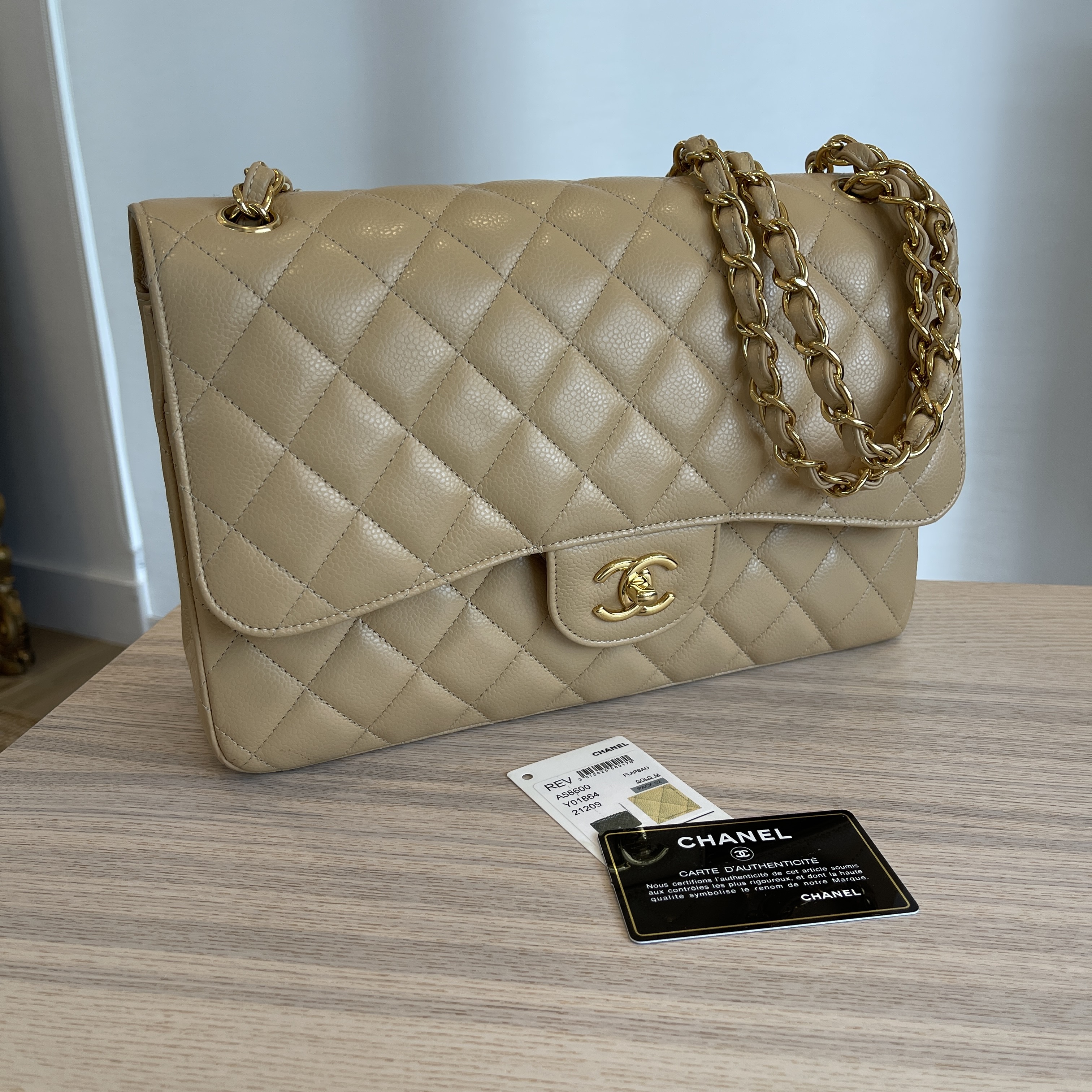 Chanel Caviar Quilted M/L Medium Double Flap Beige Clair Gold