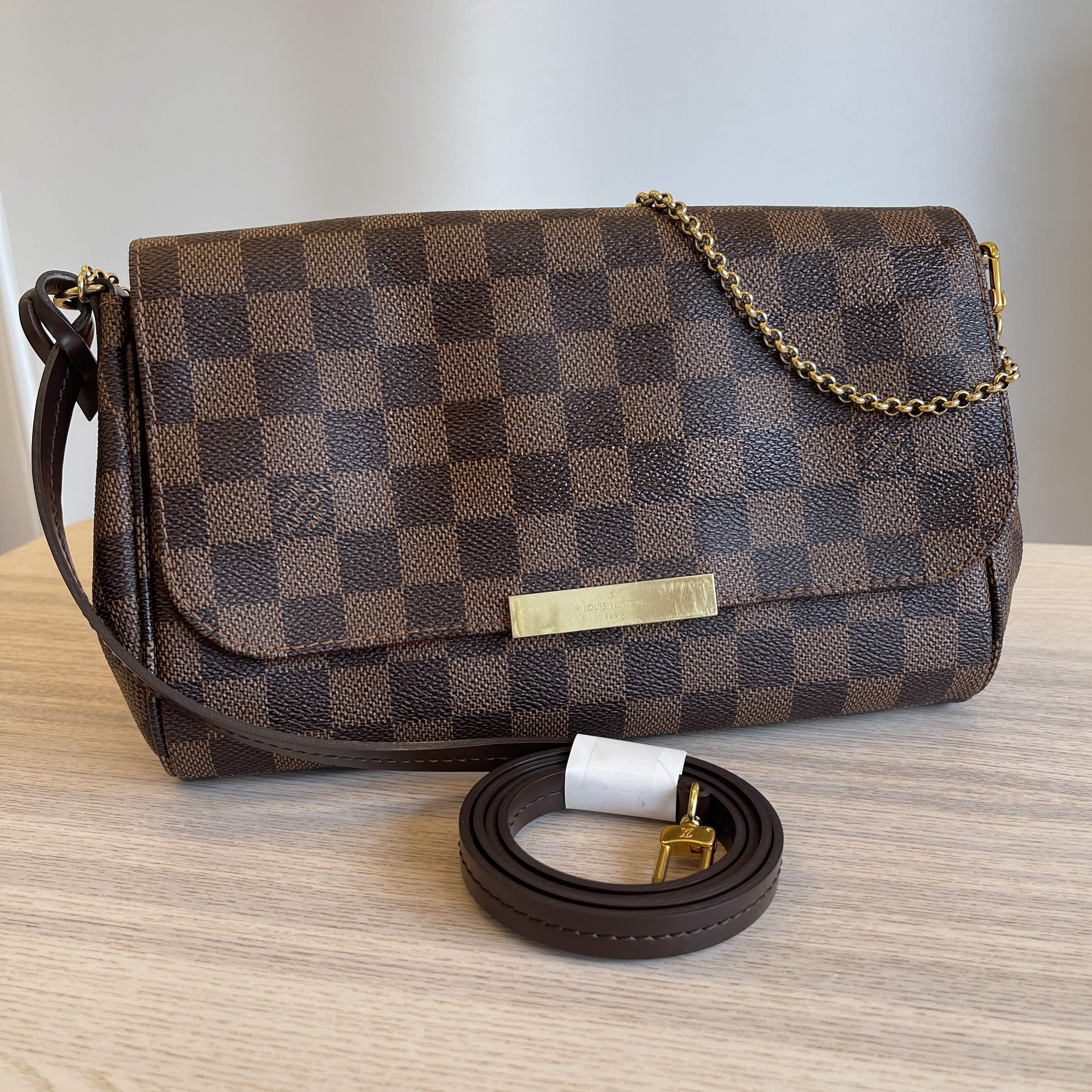 Authentic Louis Vuitton Damier Ebene Favorite MM Shoulder Bag