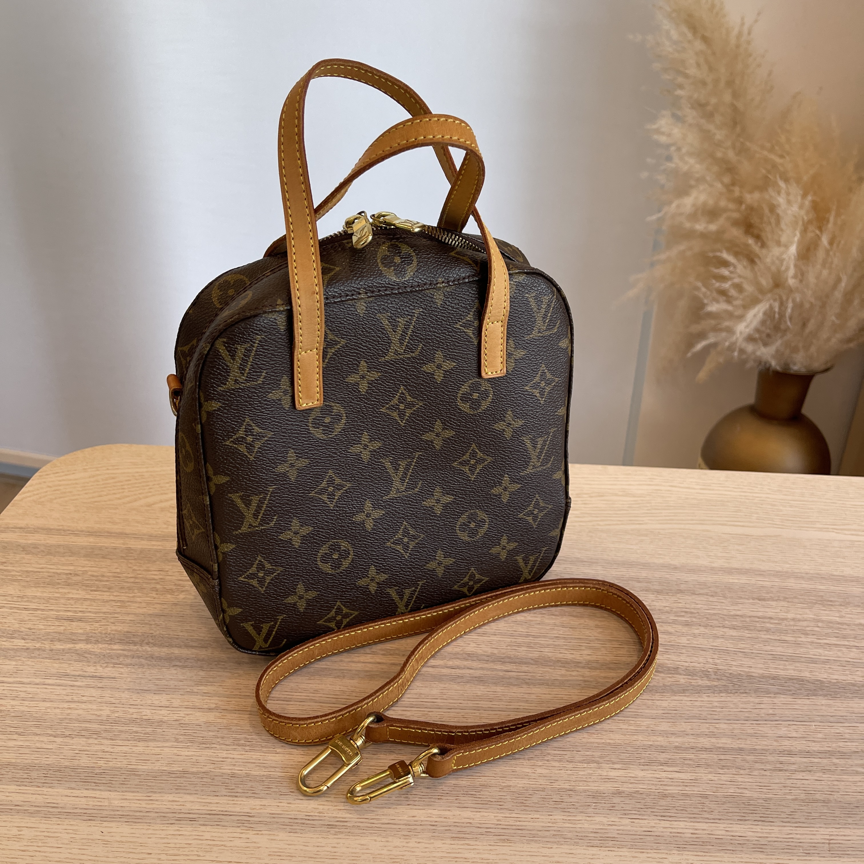 LOUIS VUITTON Monogram Spontini 1274160