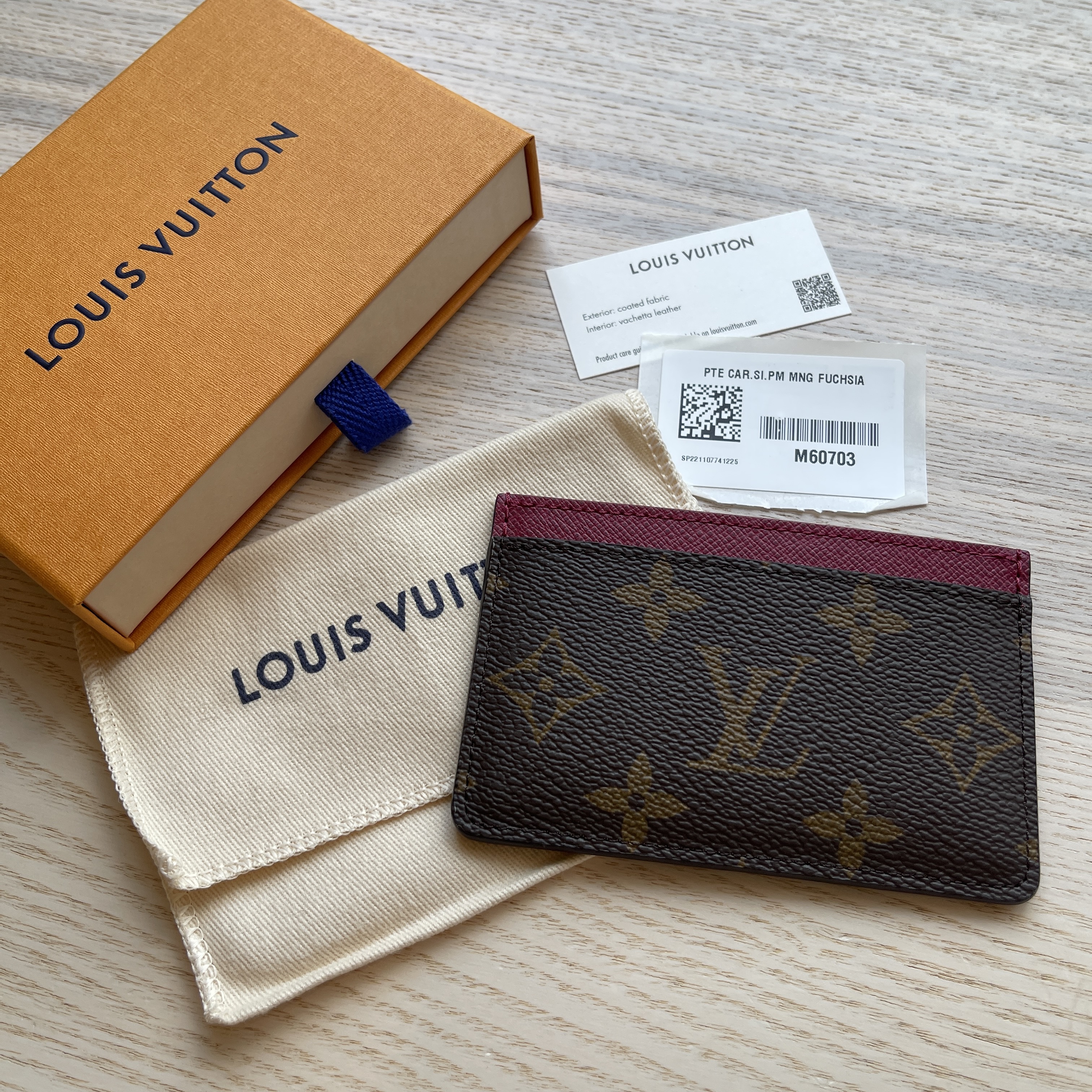 Louis Vuitton Monogram Fuchsia Card Holder in 2023