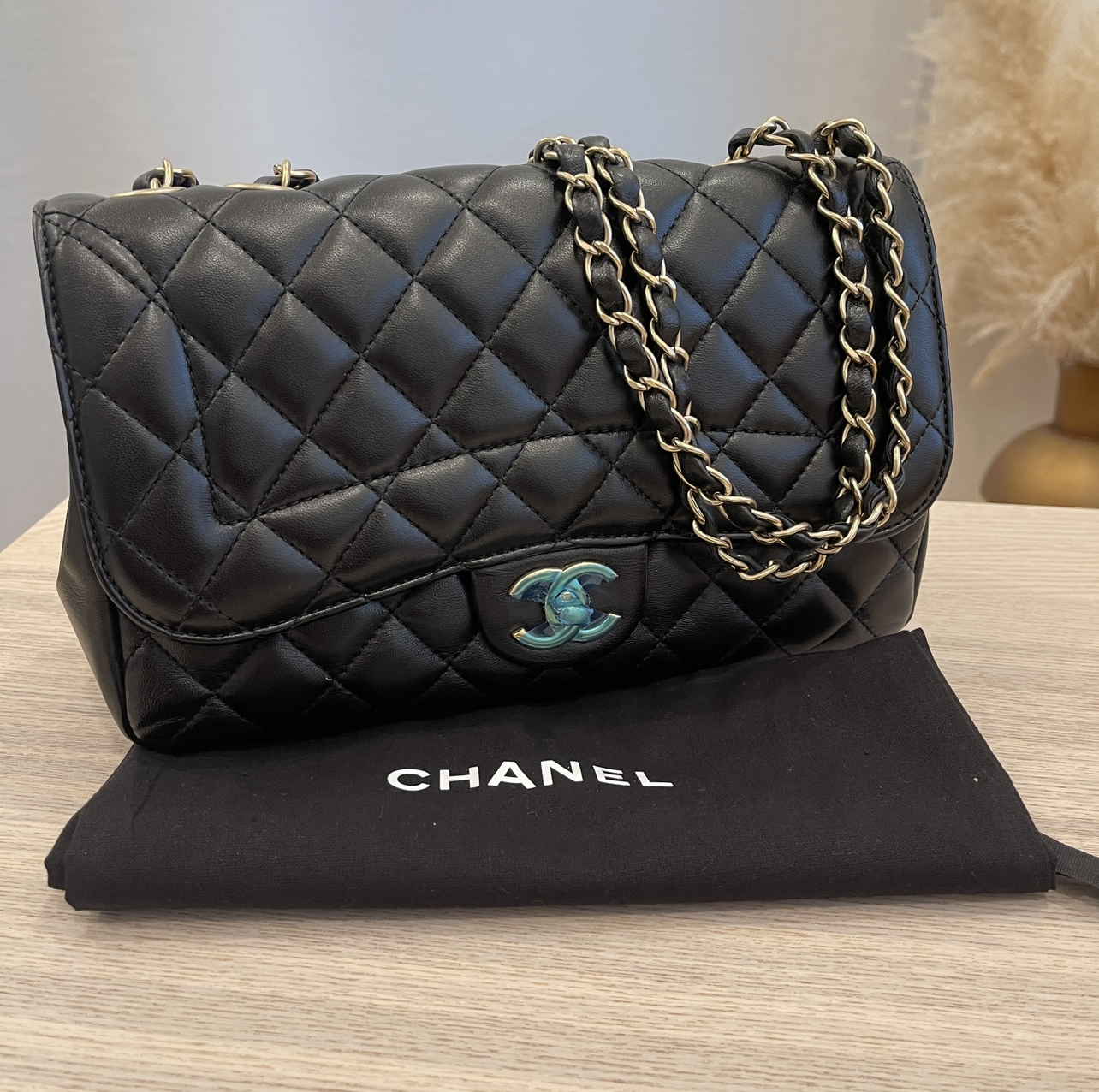 Chanel Mademoiselle Chic Flap Bag Quilted Lambskin Medium Black GHW