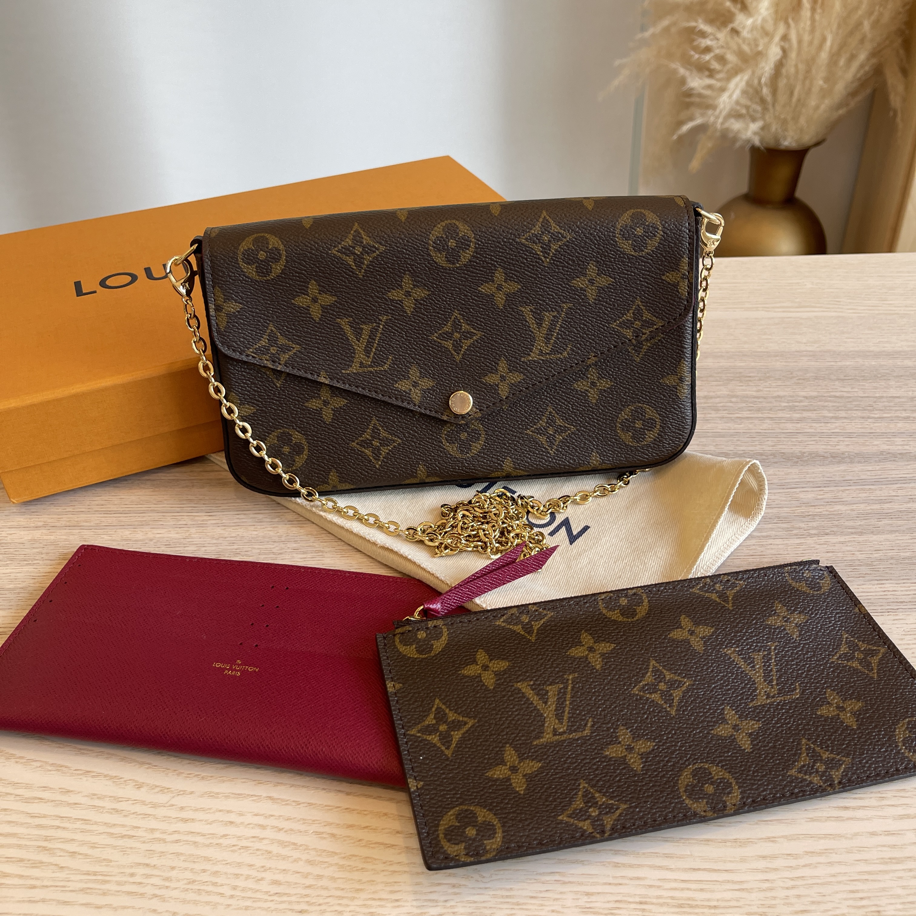 Louis Vuitton Pochette Felicie Fuschia with Inserts Chain Brown