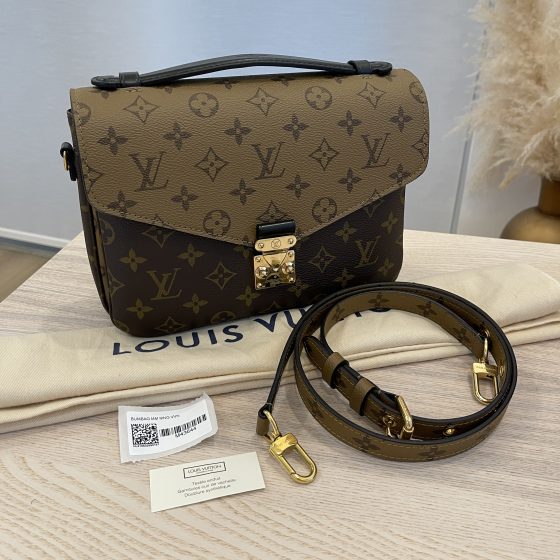 Louis Vuitton Reverse Monogram Pochette Metis