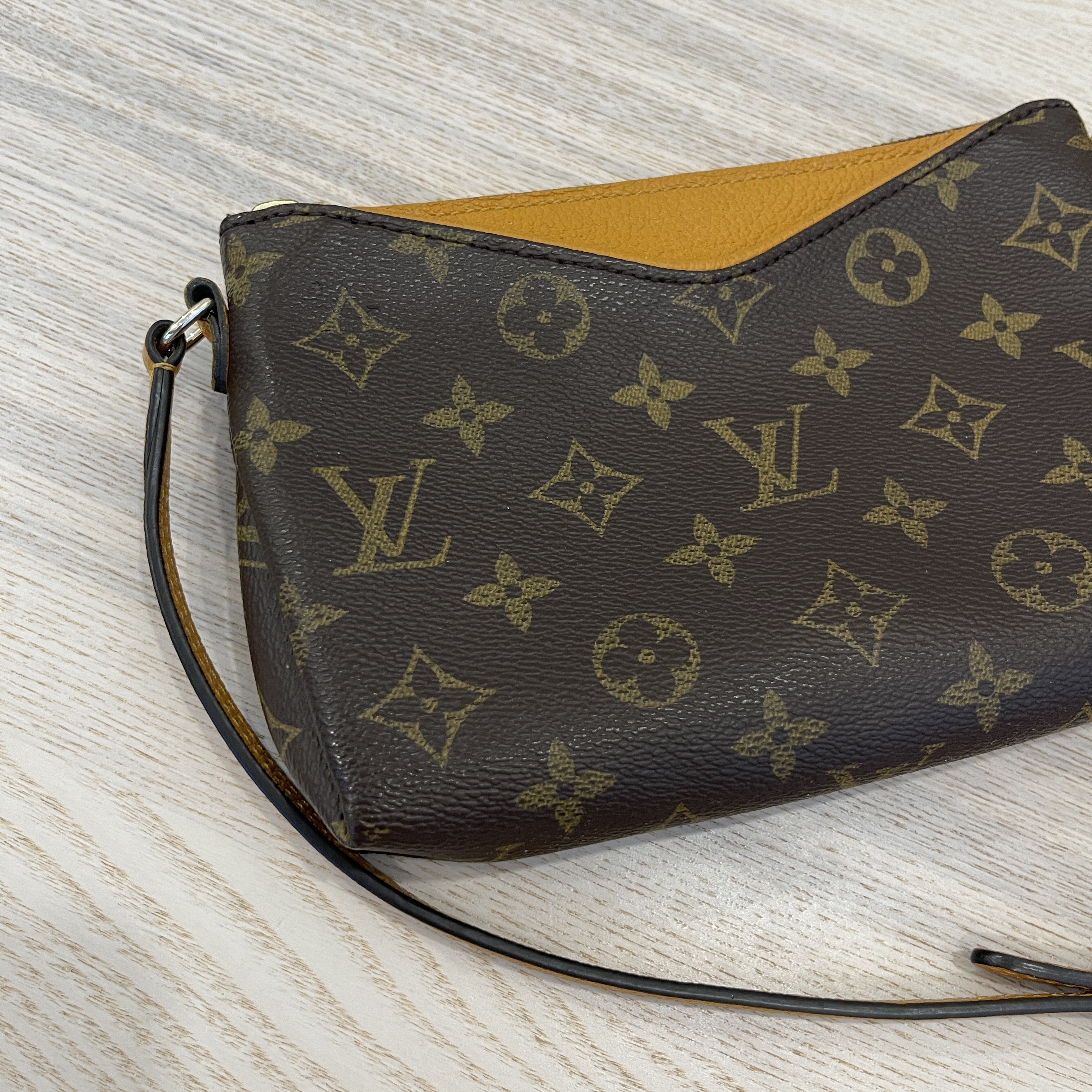 LOUIS VUITTON Monogram Pallas Uniformes Crossbody Safran | FASHIONPHILE