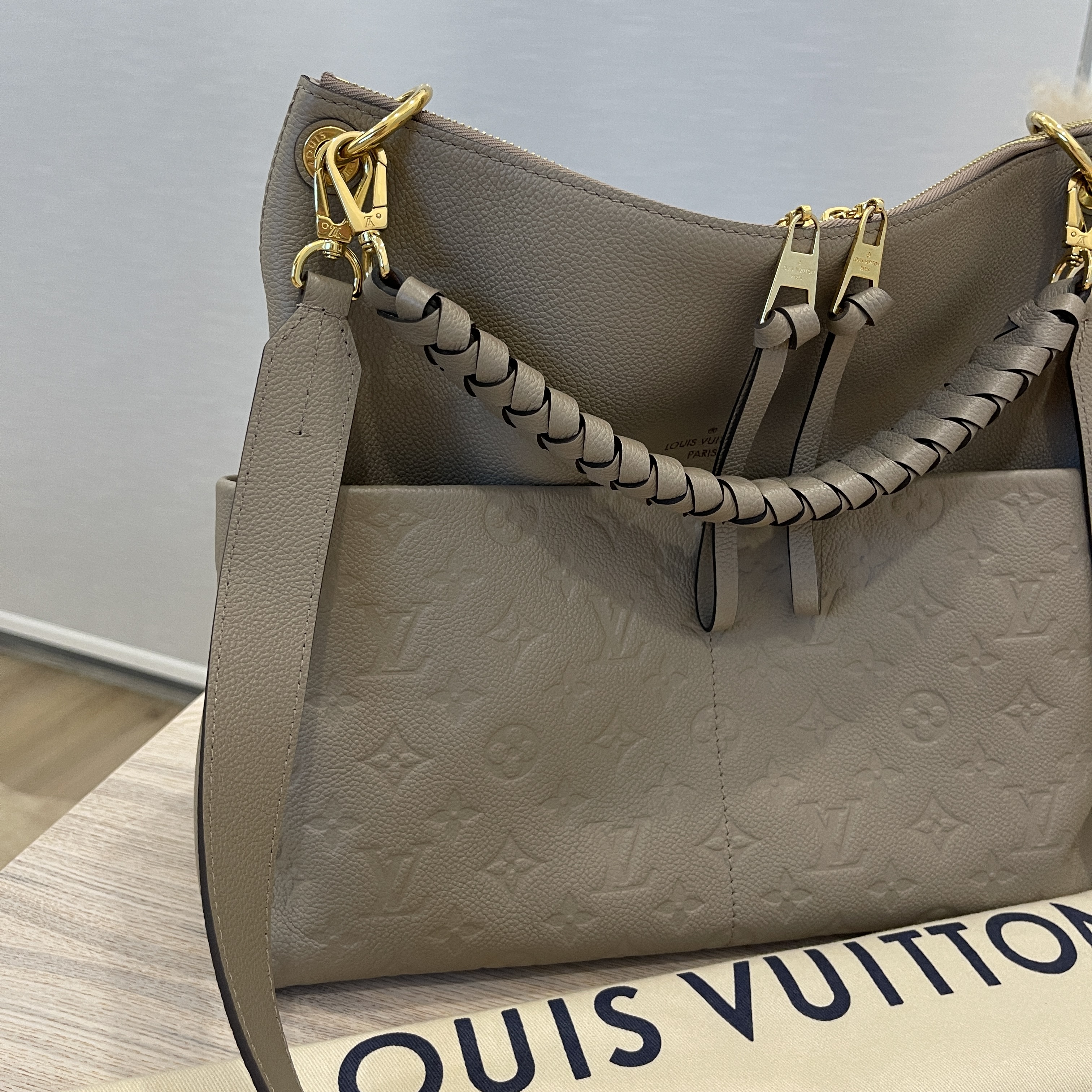 Louis Vuitton Turtledove Maida Hobo