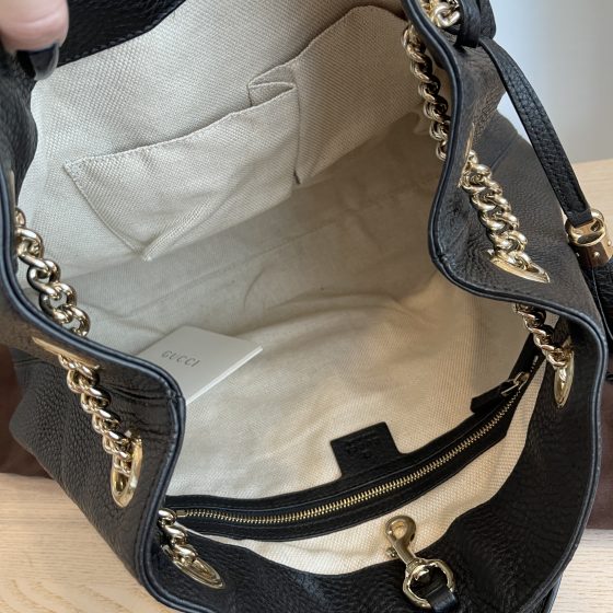 Gucci Pebbled Calfskin Medium Soho Chain Shoulder Bag Black