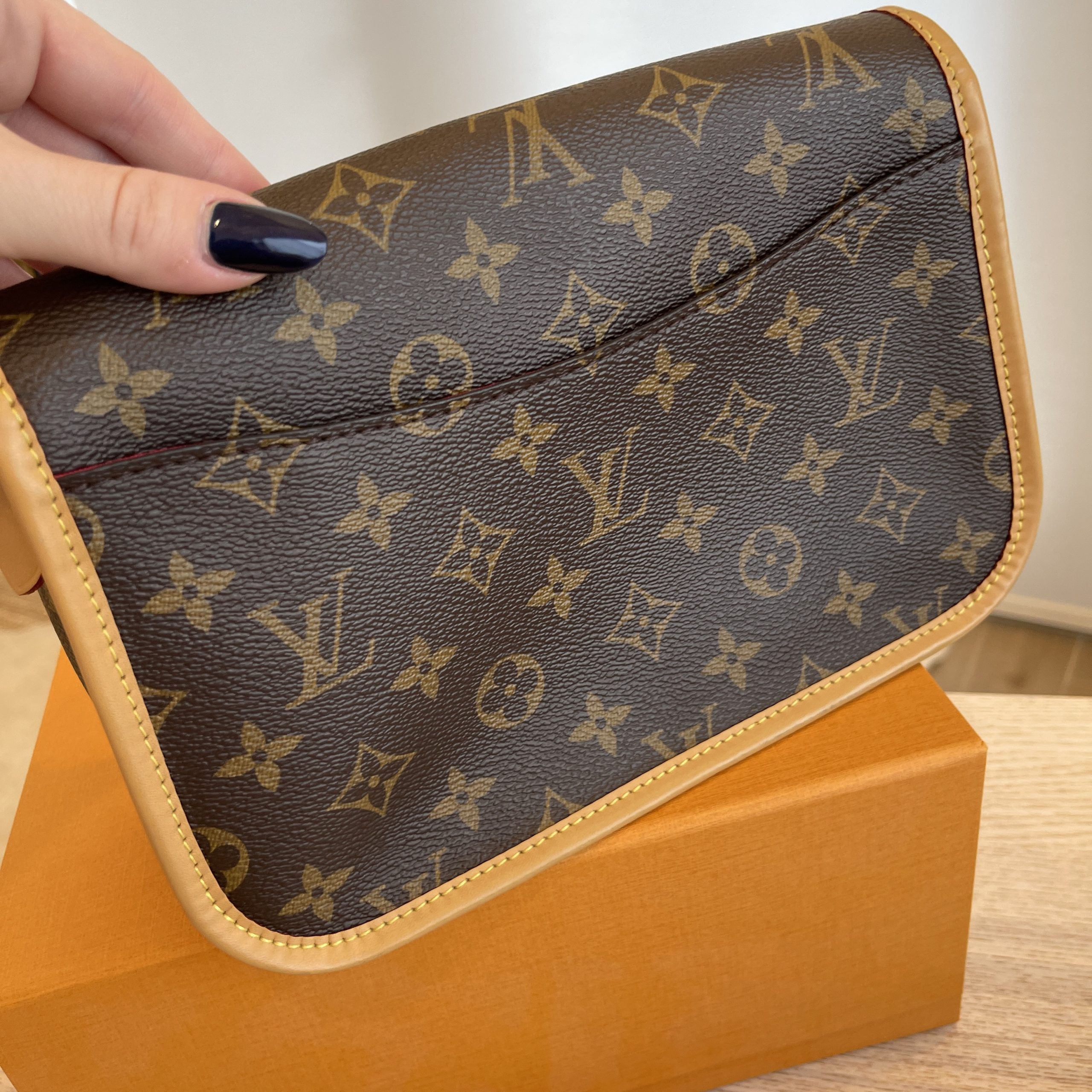 Louis Vuitton Monogram Diane Pink