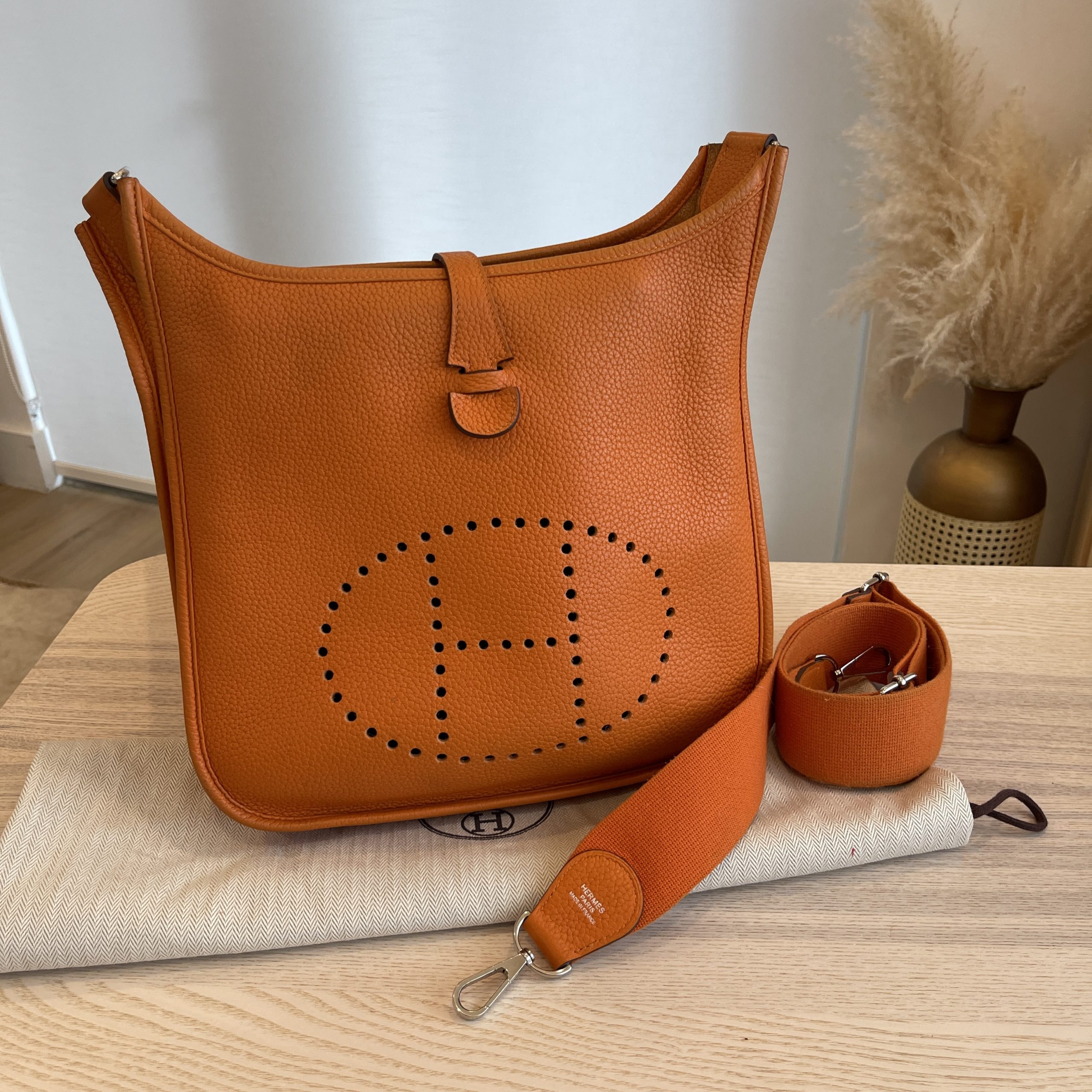 Hermes Taurillon Clemence Evelyne III PM Orange